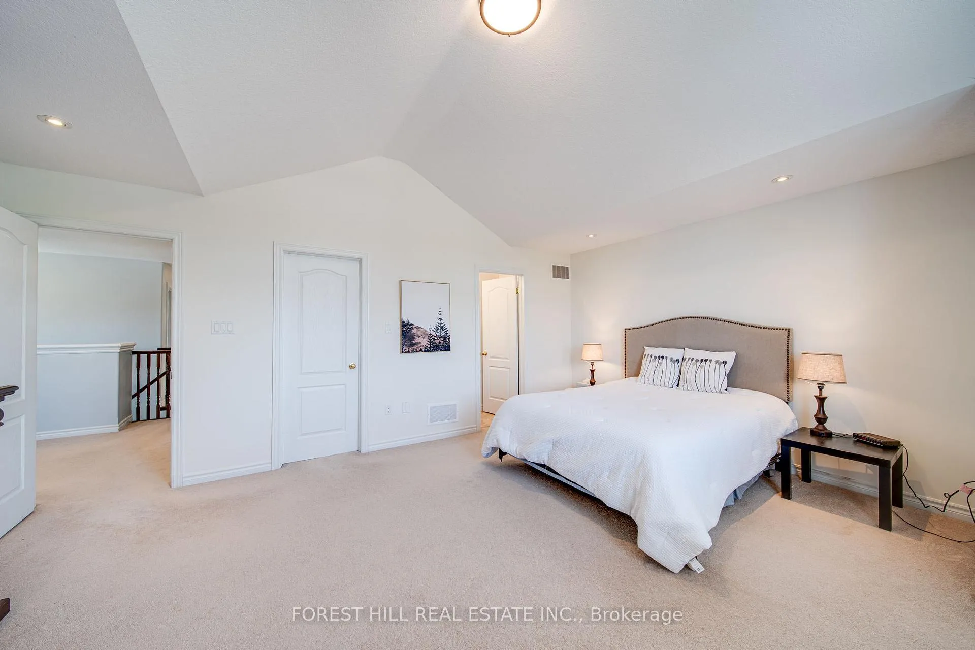 Photo 30 of 54 Chamberlain Crescent, Collingwood — HOMEH