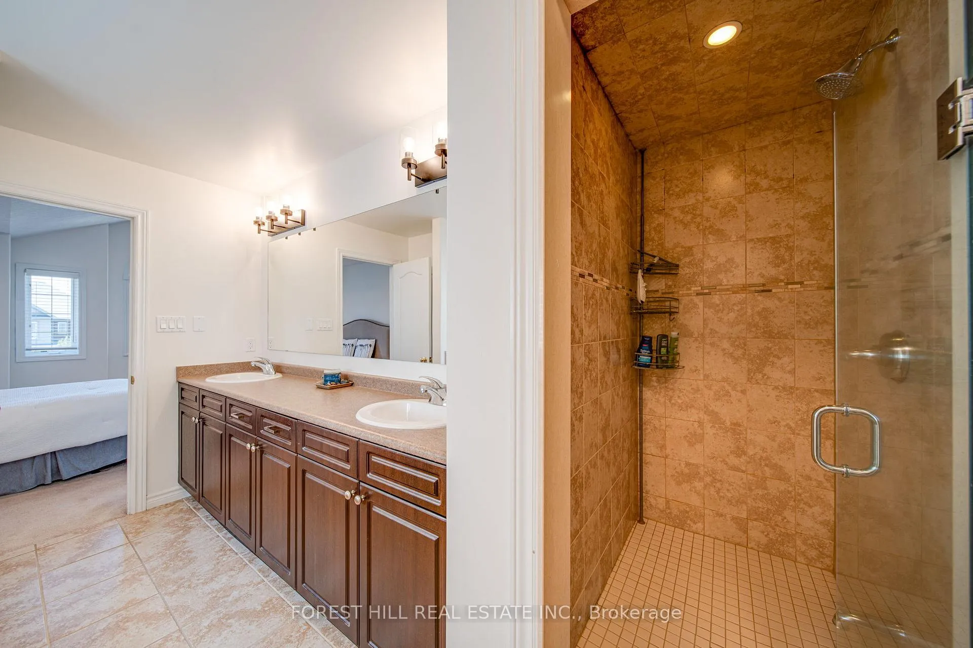 Photo 34 of 54 Chamberlain Crescent, Collingwood — HOMEH
