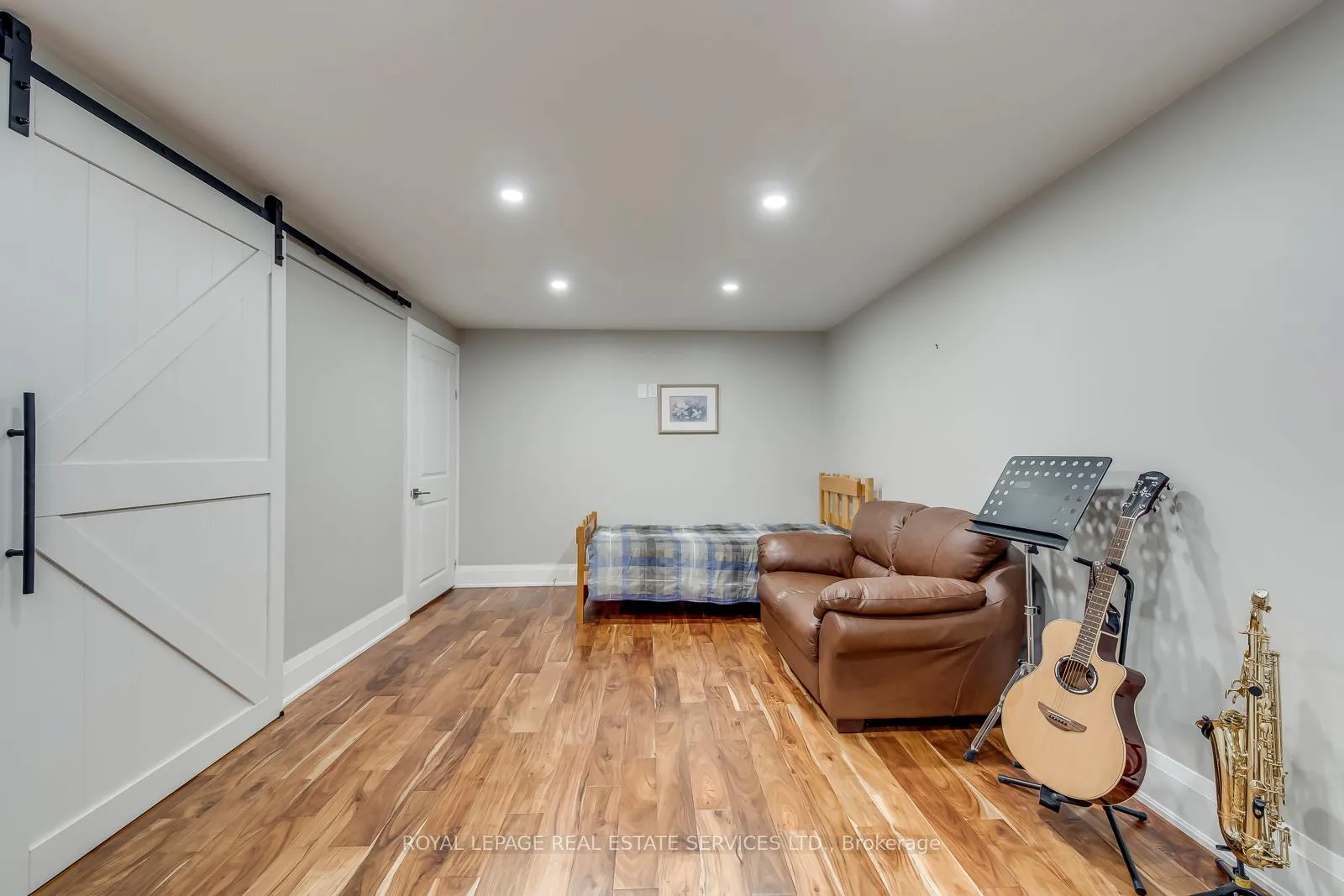 Photo 31 of 236 Slywood Crescent, Vaughan, Vellore Village — HOMEH