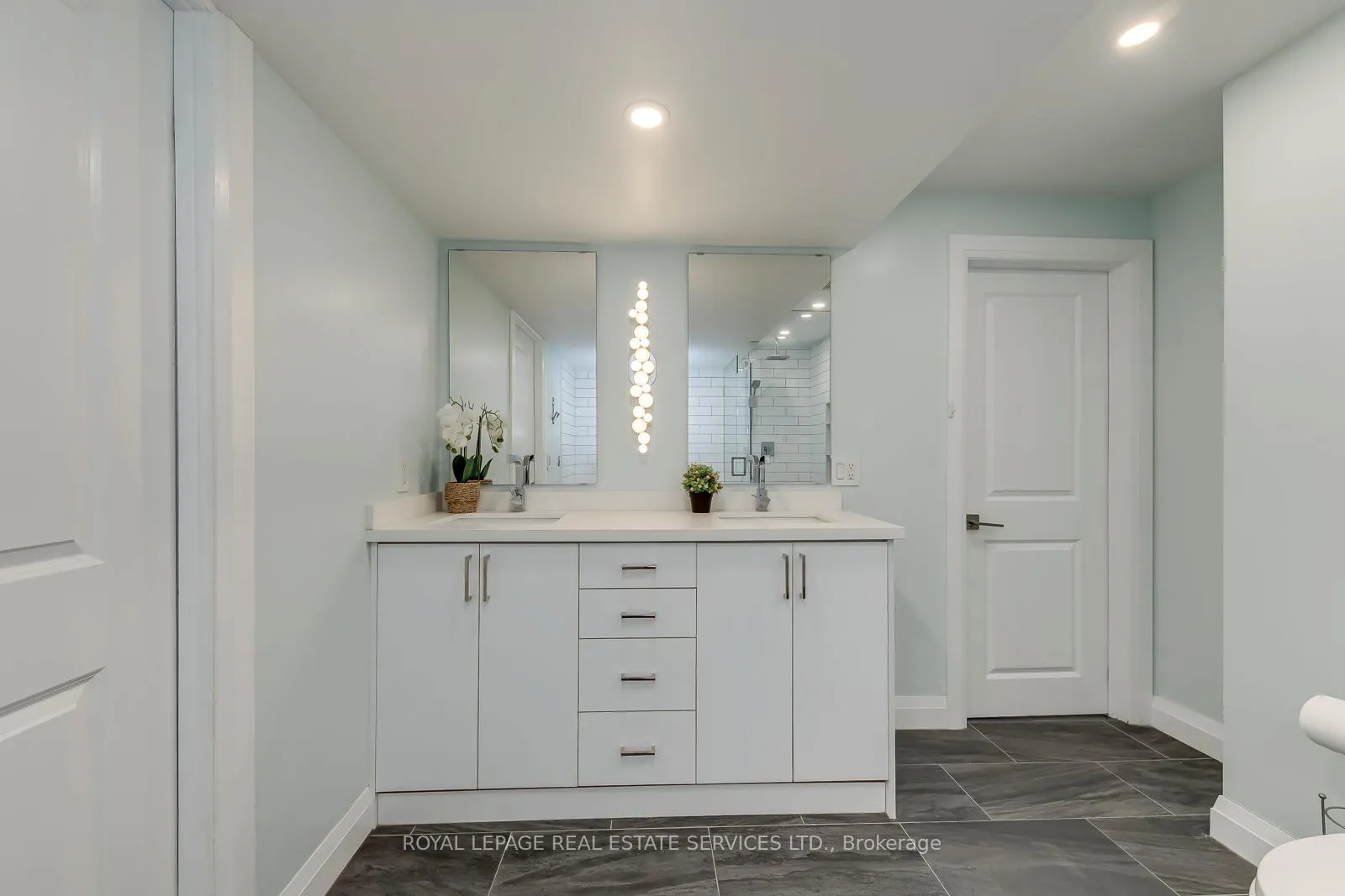 Photo 39 of 236 Slywood Crescent, Vaughan, Vellore Village — HOMEH