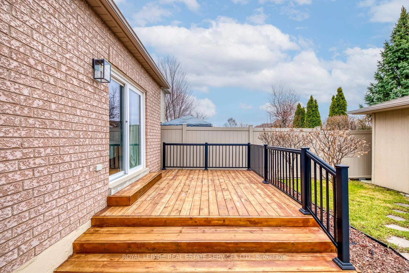 Photo 43 of 236 Slywood Crescent, Vaughan, Vellore Village — HOMEH