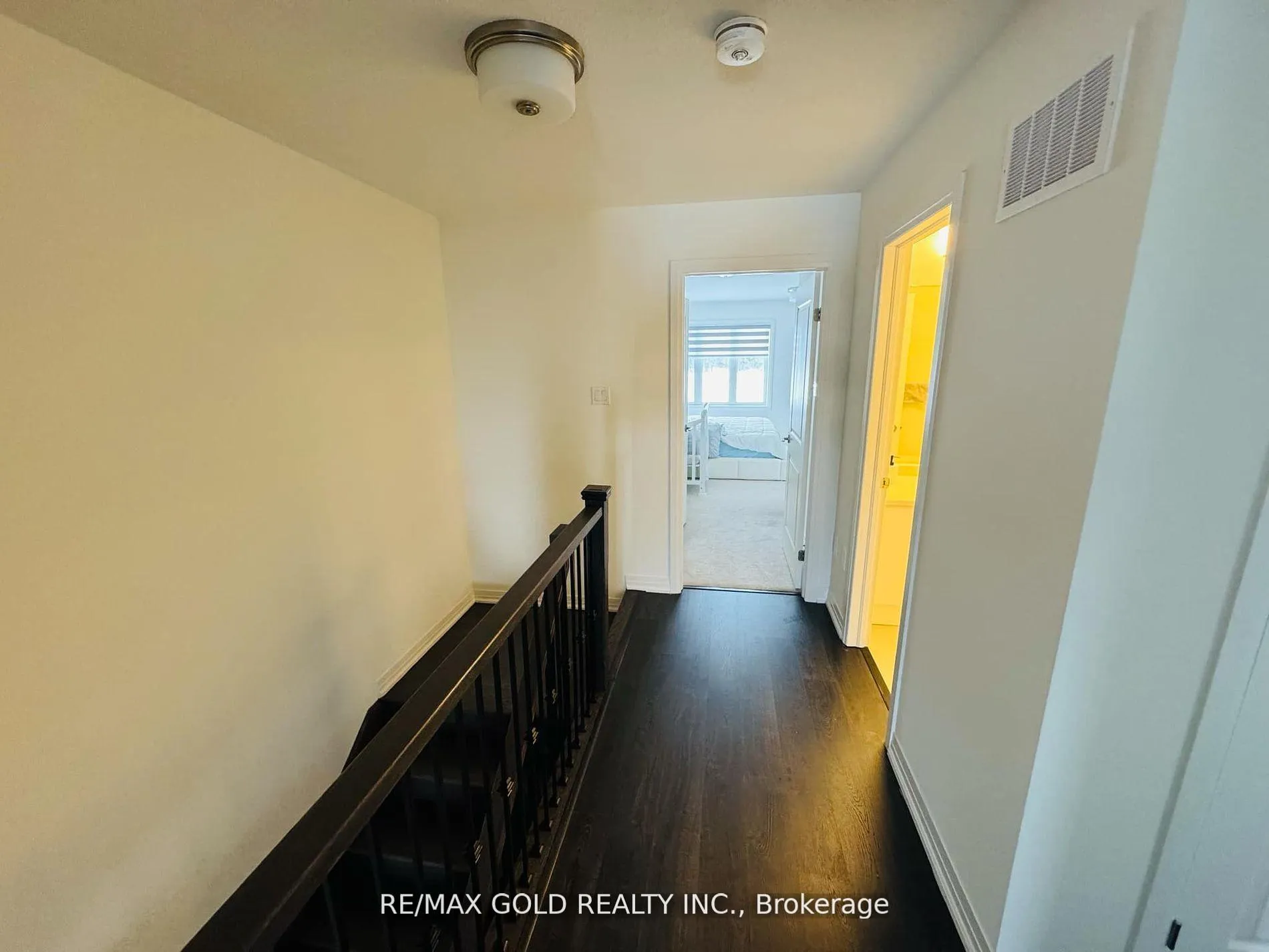 Photo 8 of 35 George Brier Drive E, Brant, Paris — HOMEH