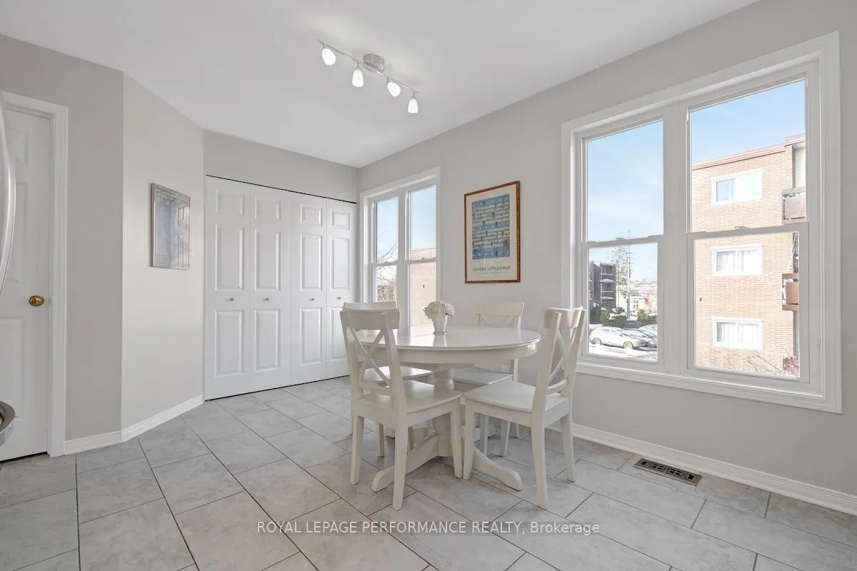 Photo 16 of 175 Arcola Private, Ottawa, Overbrook/Castle Heights — HOMEH