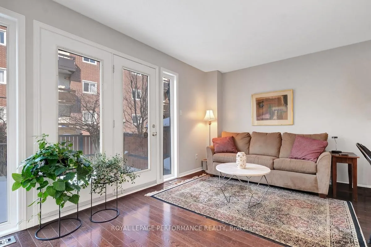 Photo 29 of 175 Arcola Private, Ottawa, Overbrook/Castle Heights — HOMEH