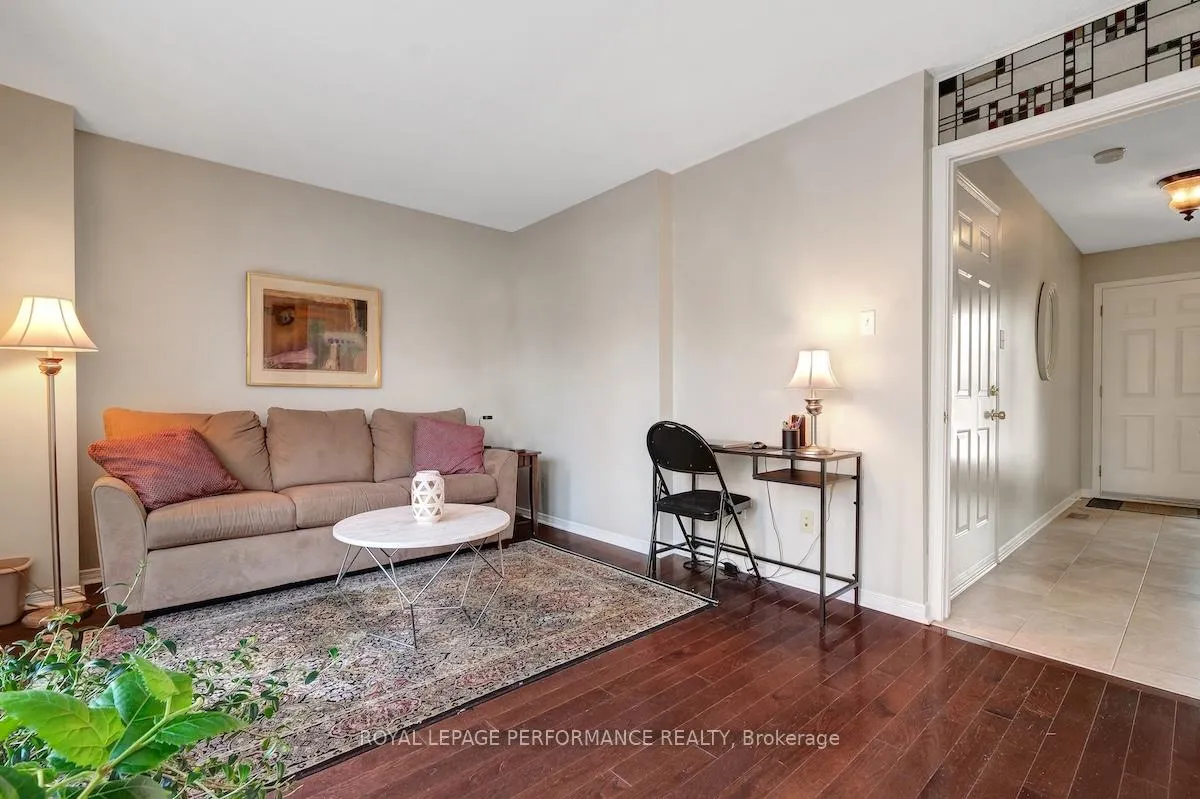 Photo 30 of 175 Arcola Private, Ottawa, Overbrook/Castle Heights — HOMEH