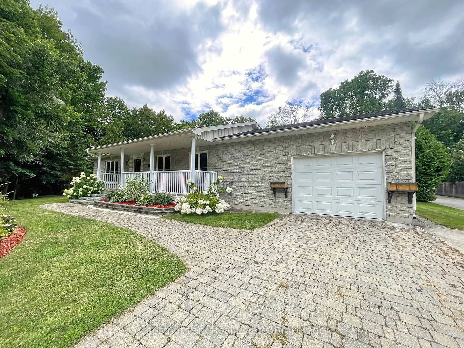 Front of 171 Beattie Street
