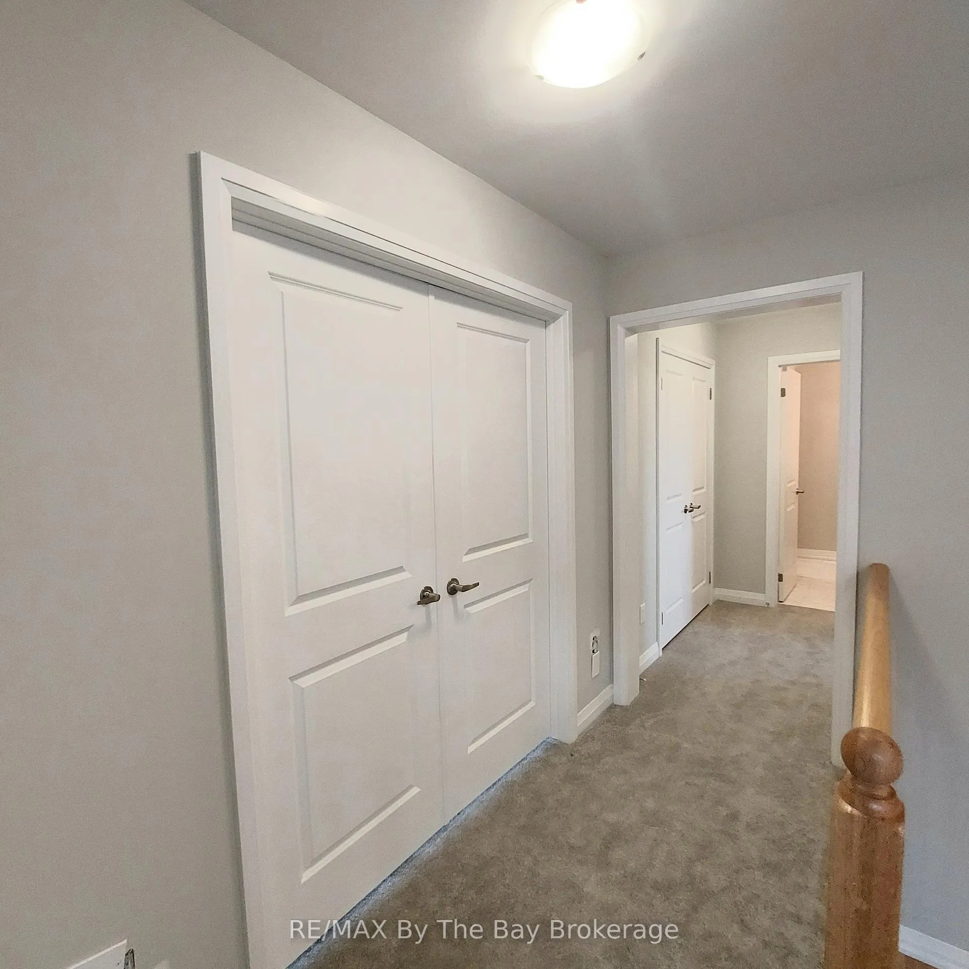 Photo 15 of 19 Federica Crescent, Wasaga Beach — HOMEH