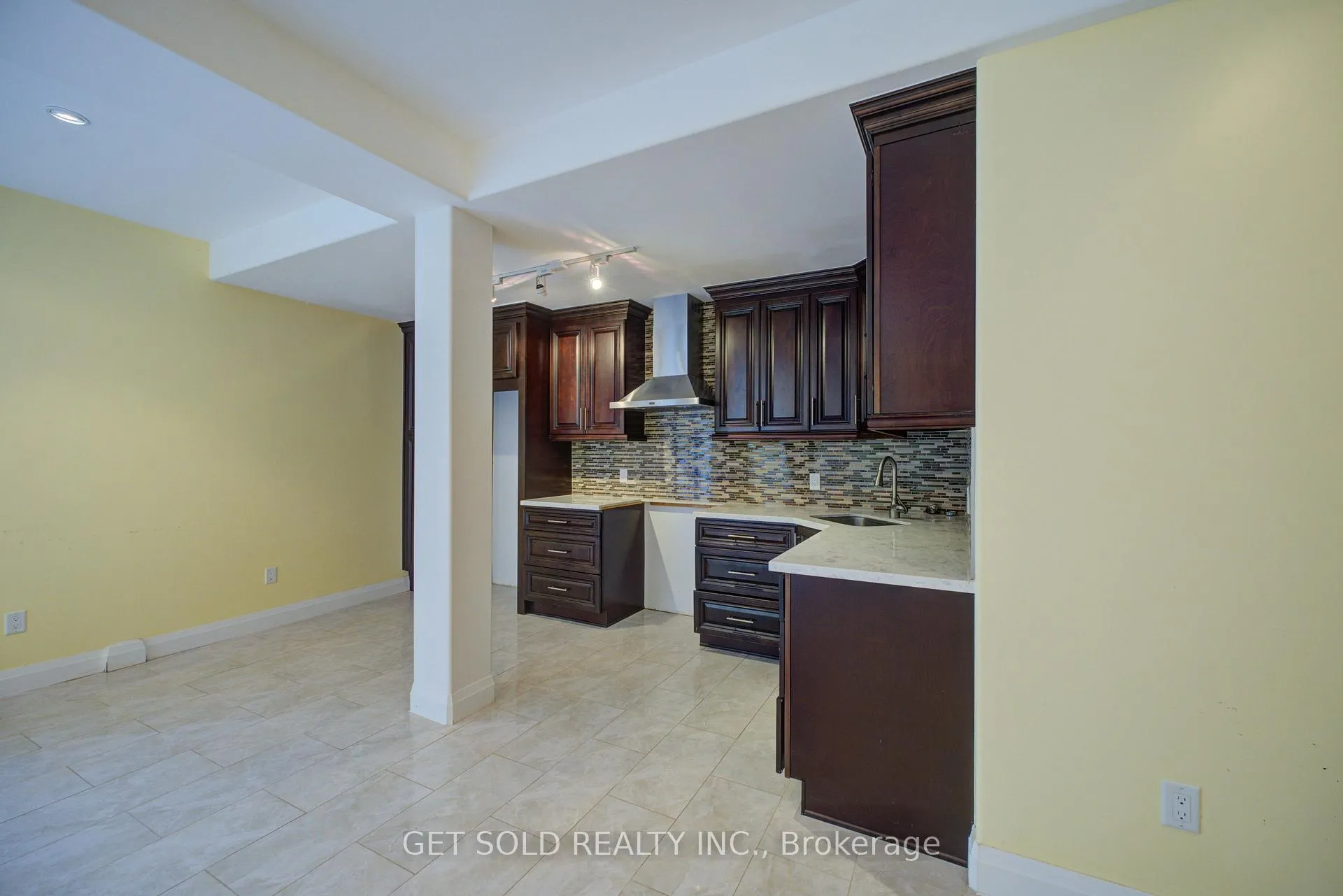 Photo 37 of 21 Old Mill Road, Brant, Burford — HOMEH