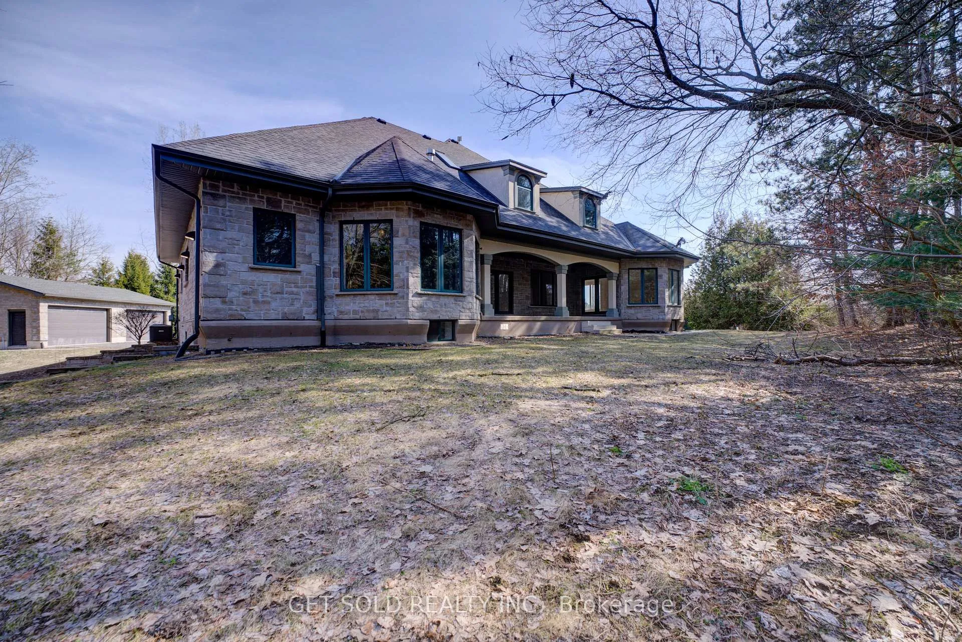 Photo 45 of 21 Old Mill Road, Brant, Burford — HOMEH