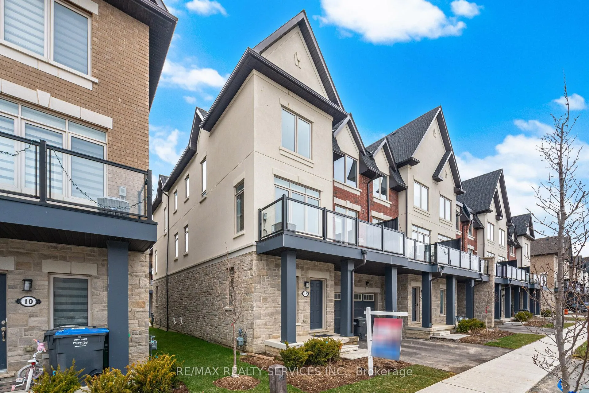 Photo 8 of 12 Waterville Way, Caledon, Rural Caledon — HOMEH