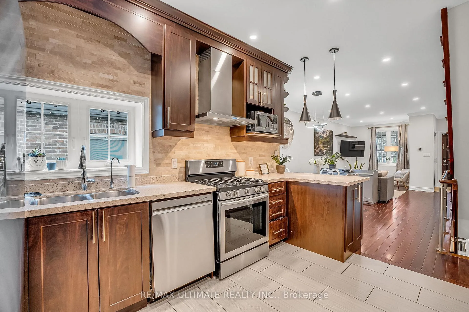 Photo 13 of 429 Jones Avenue, Toronto, Blake-Jones — HOMEH