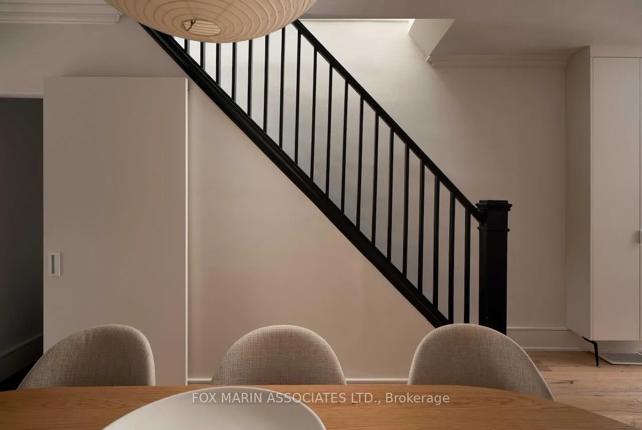 Photo 10 of 266 Roselawn Avenue, Toronto, Yonge-Eglinton — HOMEH