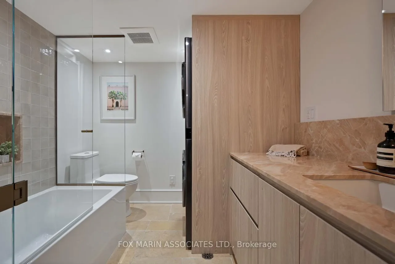 Photo 32 of 266 Roselawn Avenue, Toronto, Yonge-Eglinton — HOMEH