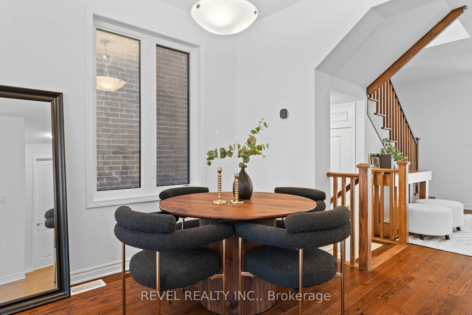 Photo 7 of 1367 Hearns Place, Milton, Bowes — HOMEH