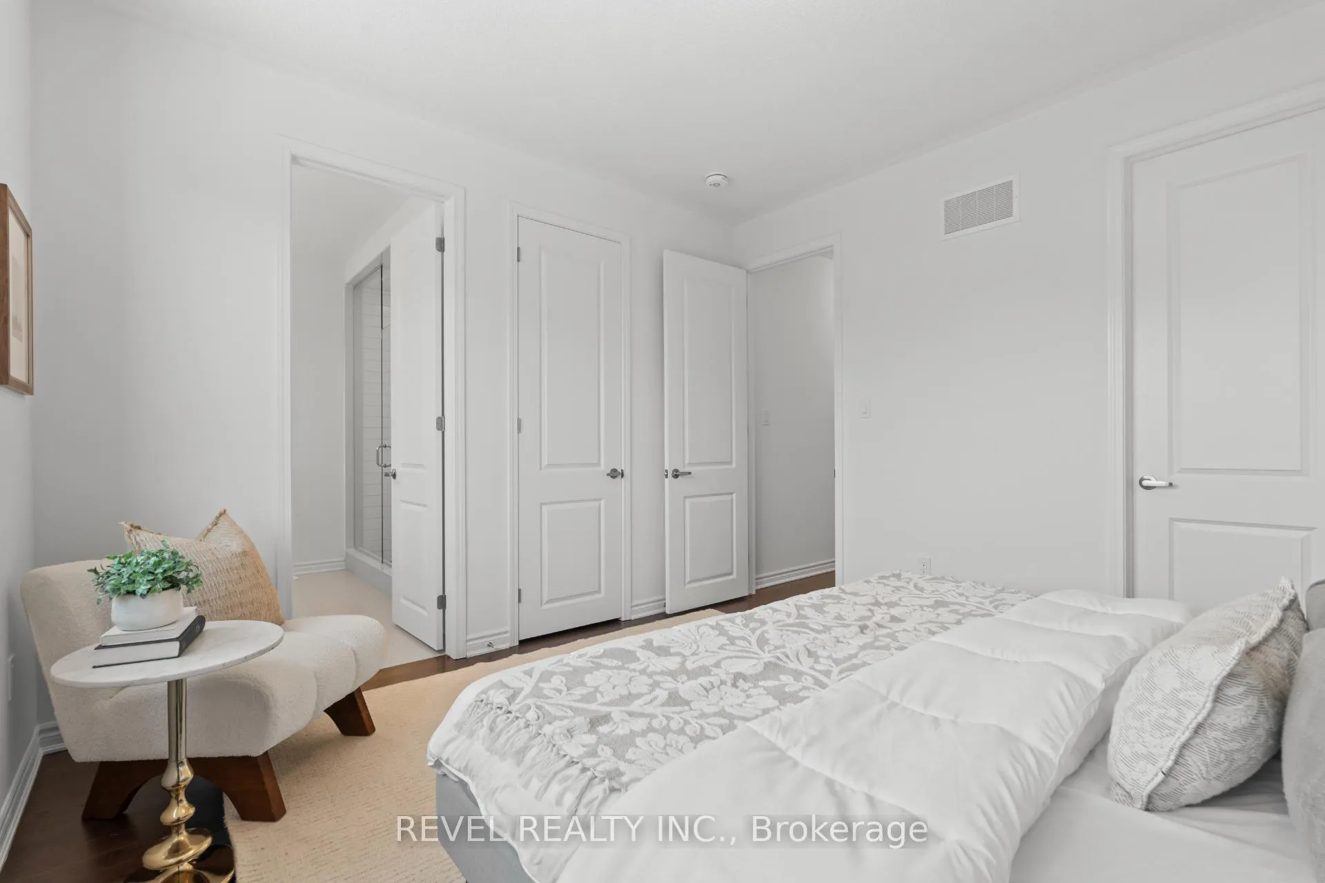 Photo 20 of 1367 Hearns Place, Milton, Bowes — HOMEH