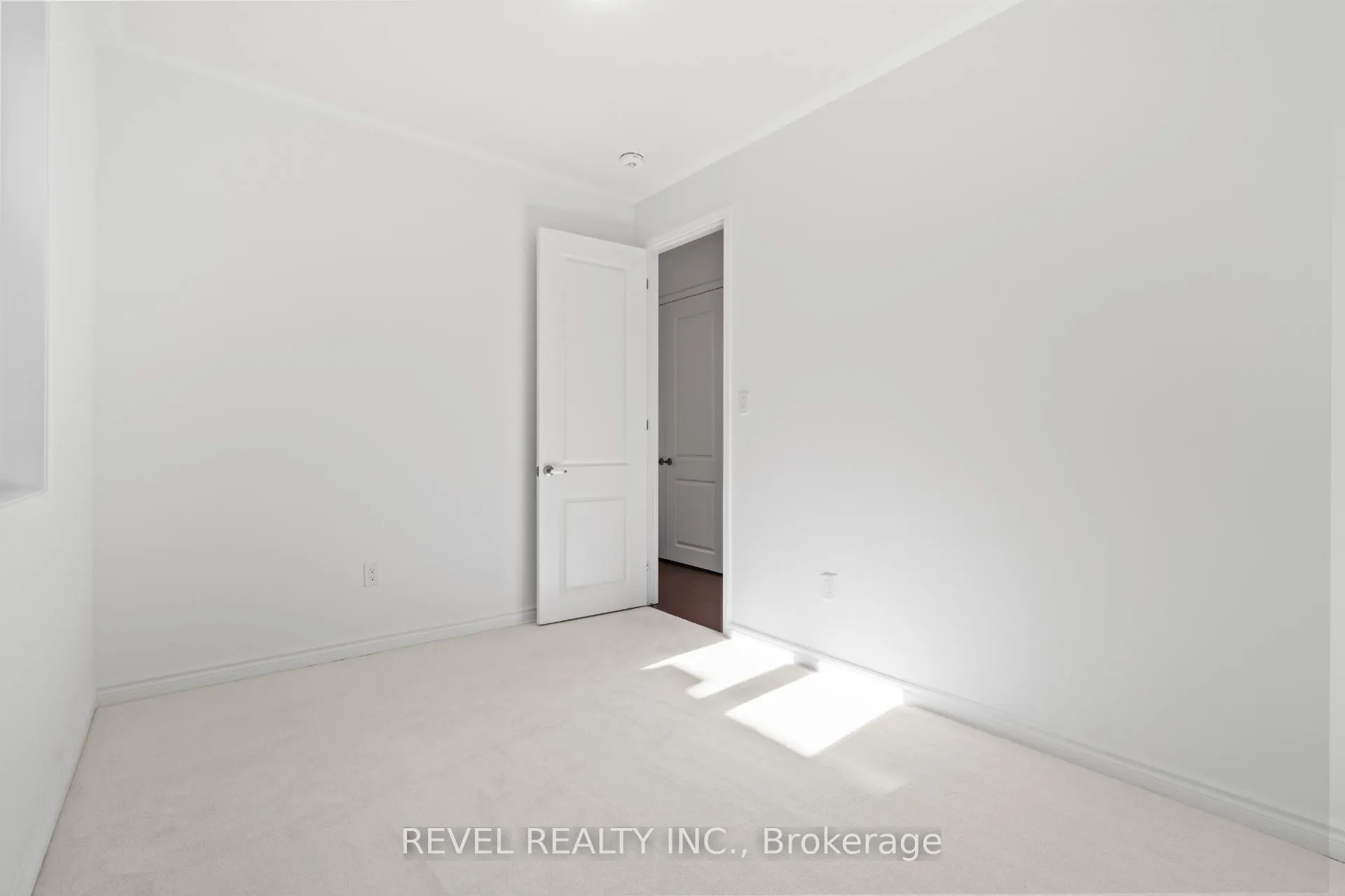 Photo 33 of 1367 Hearns Place, Milton, Bowes — HOMEH