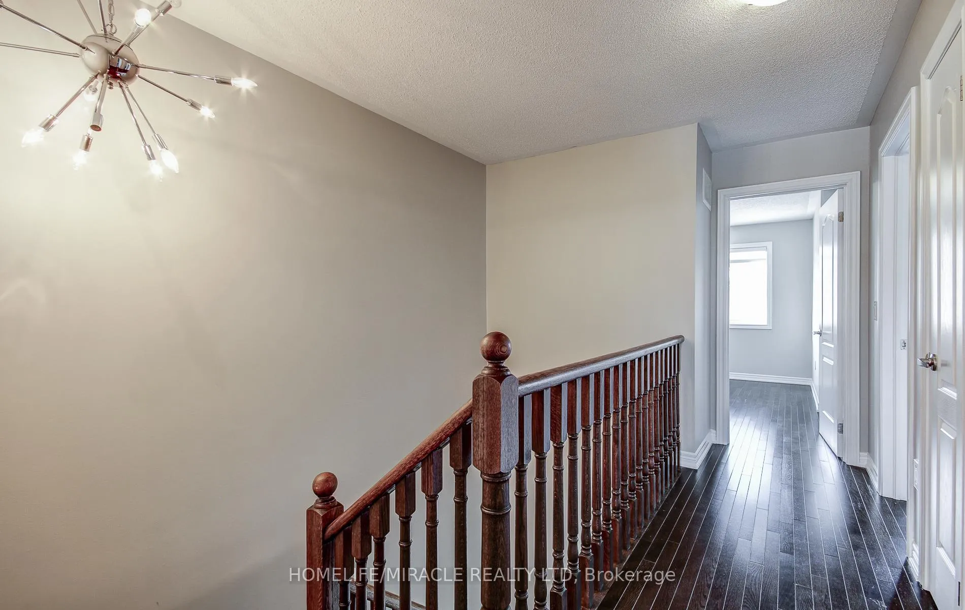 Photo 33 of 30 Davenfield Circle, Brampton, Brampton East — HOMEH