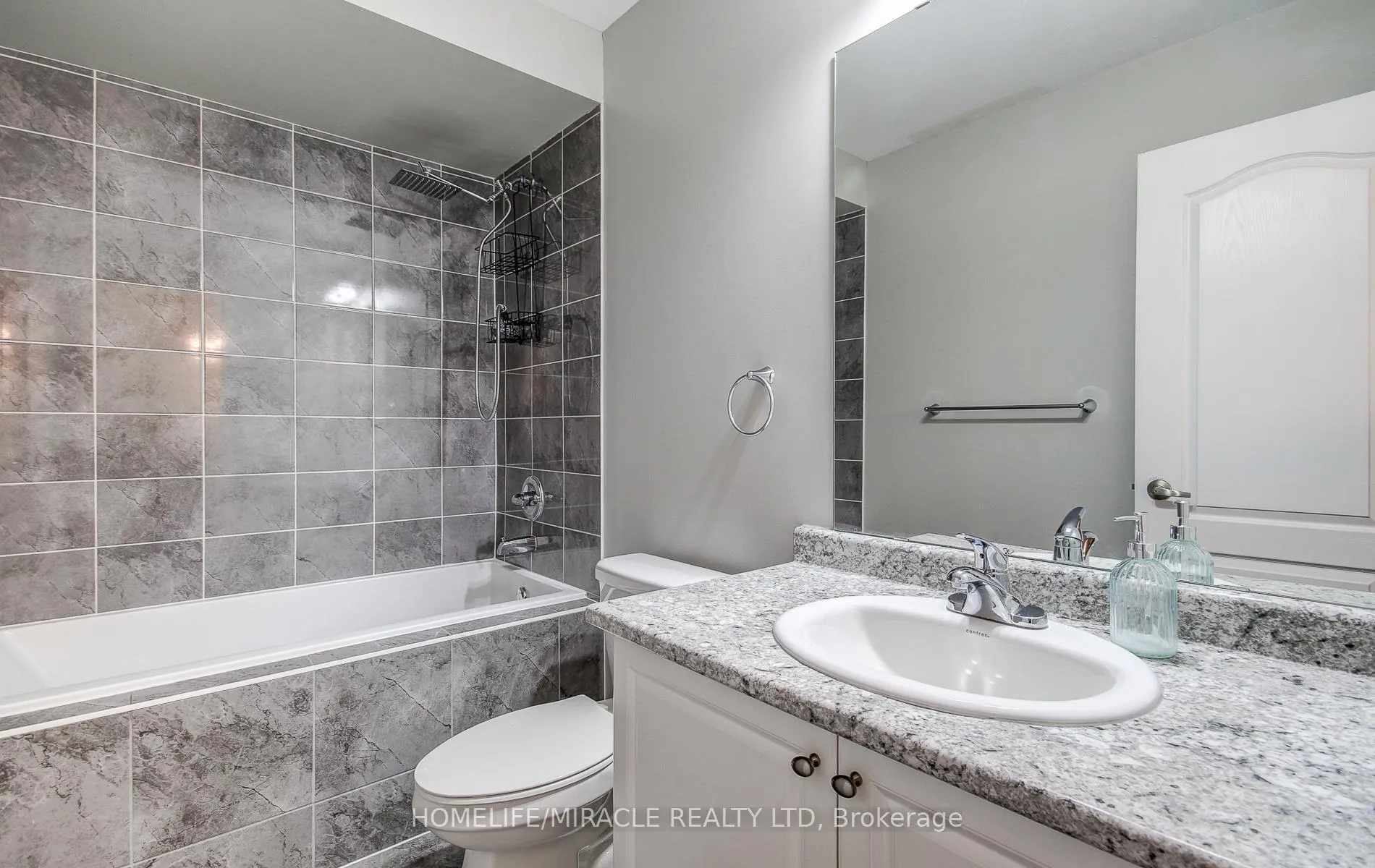 Photo 34 of 30 Davenfield Circle, Brampton, Brampton East — HOMEH