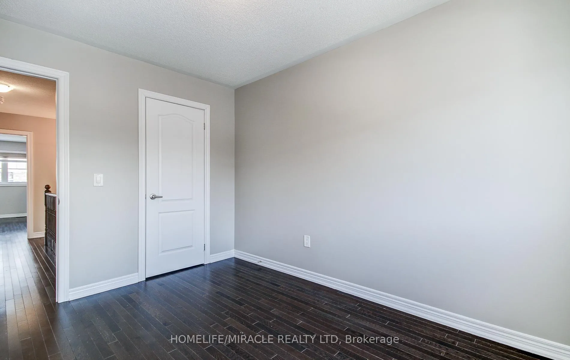 Photo 40 of 30 Davenfield Circle, Brampton, Brampton East — HOMEH