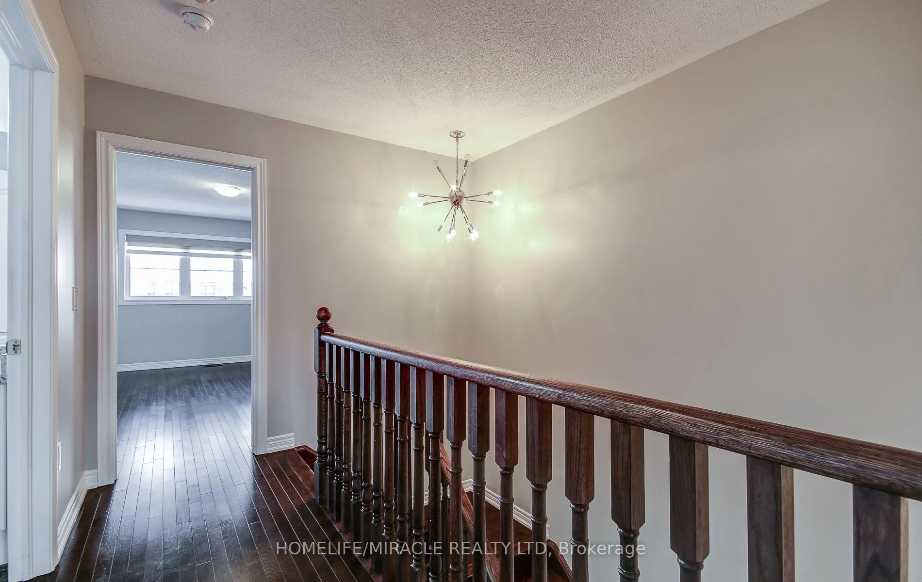 Photo 41 of 30 Davenfield Circle, Brampton, Brampton East — HOMEH