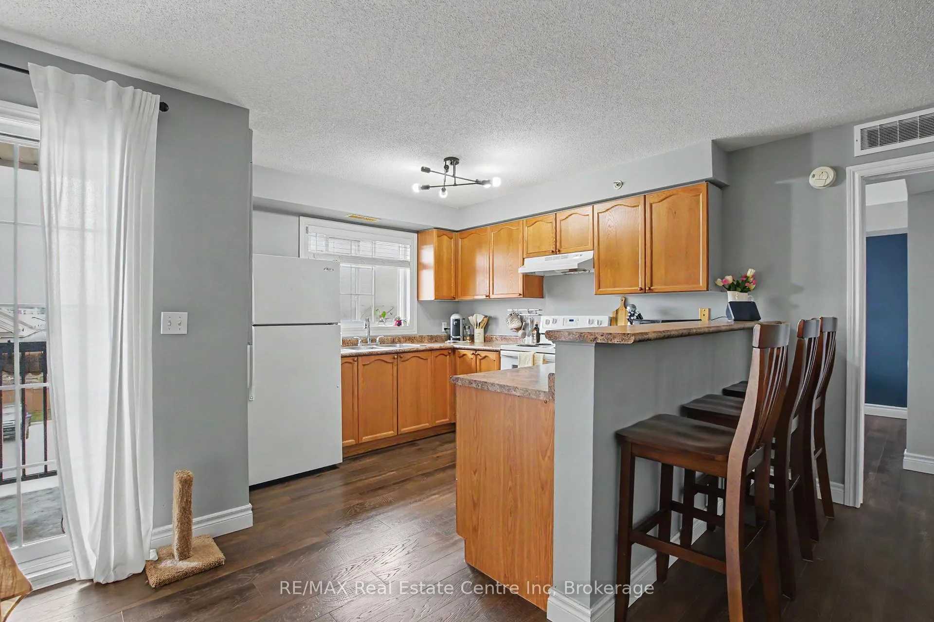 Photo 15 of Unit 409, 415 Grange Road, Guelph, Grange Road — HOMEH