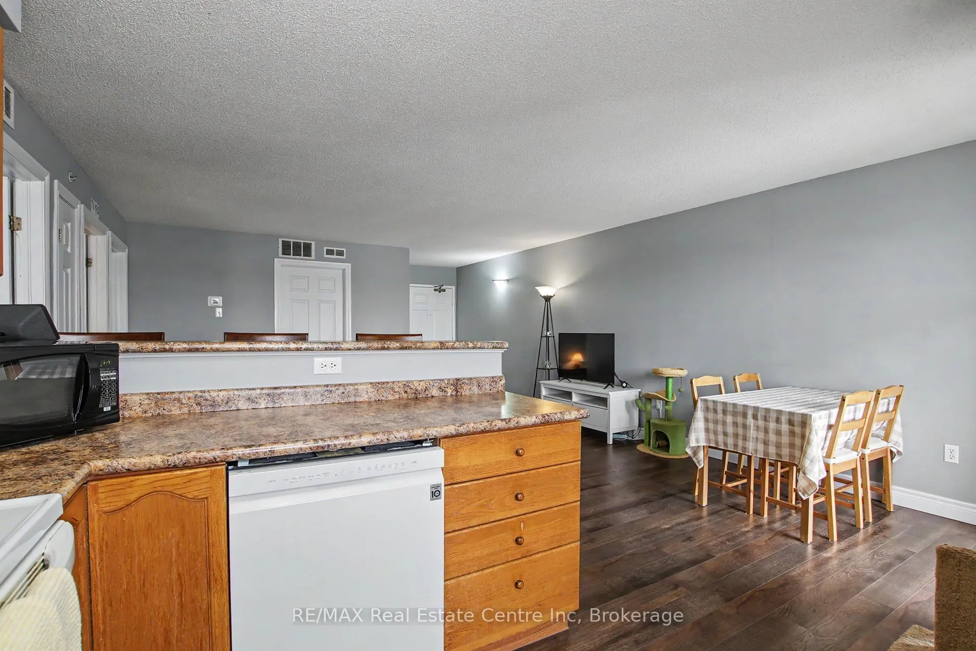 Photo 18 of Unit 409, 415 Grange Road, Guelph, Grange Road — HOMEH