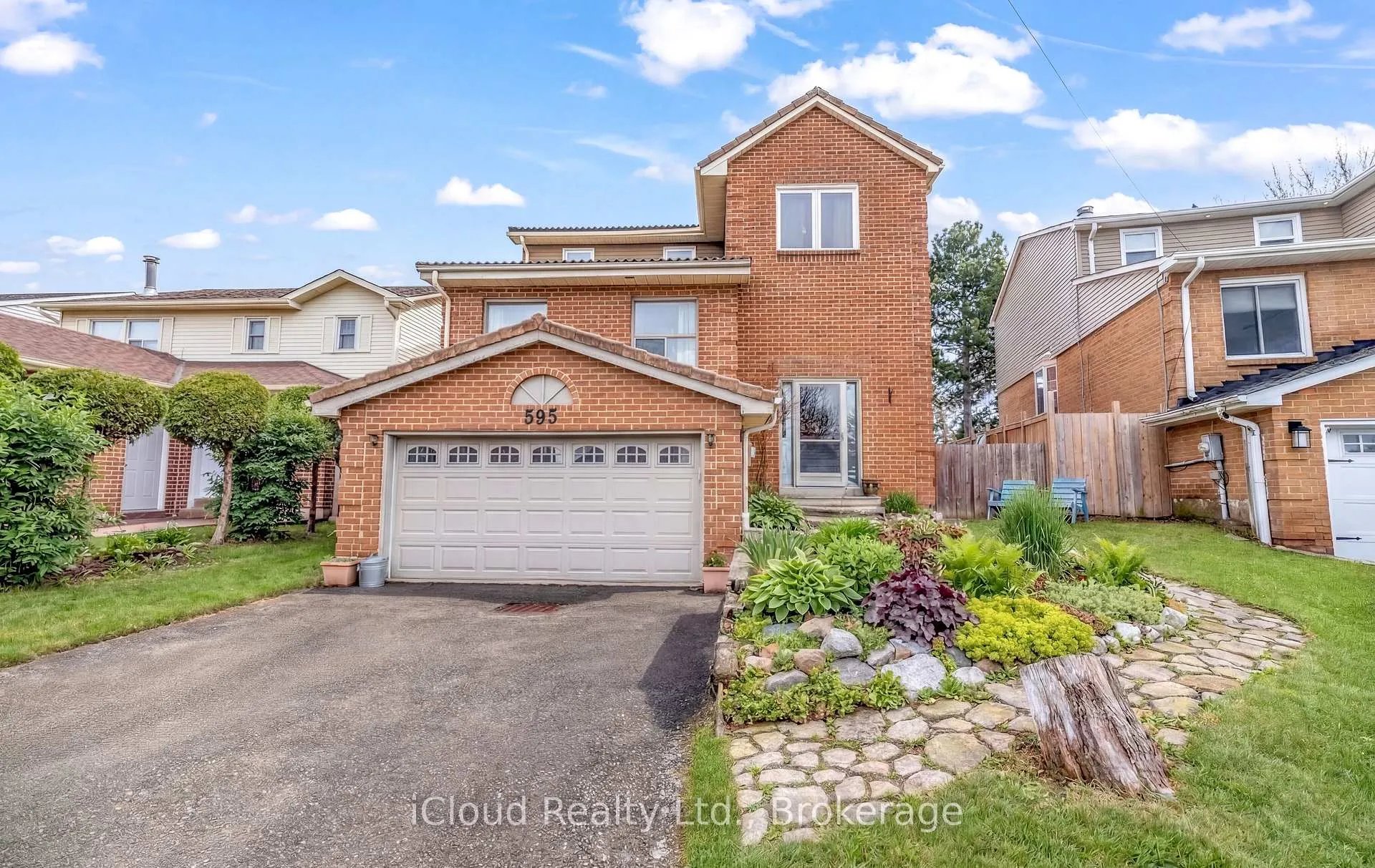 Photo 1 of 595 Clover Park Crescent, Milton, Bronte Meadows — HOMEH