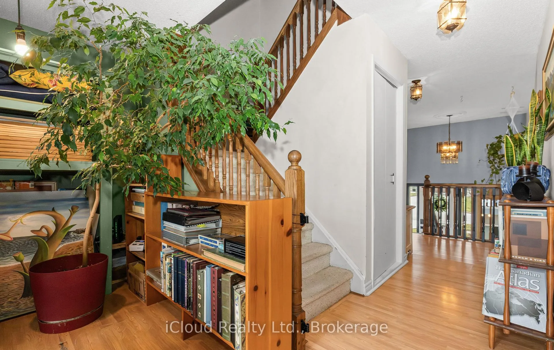 Photo 14 of 595 Clover Park Crescent, Milton, Bronte Meadows — HOMEH