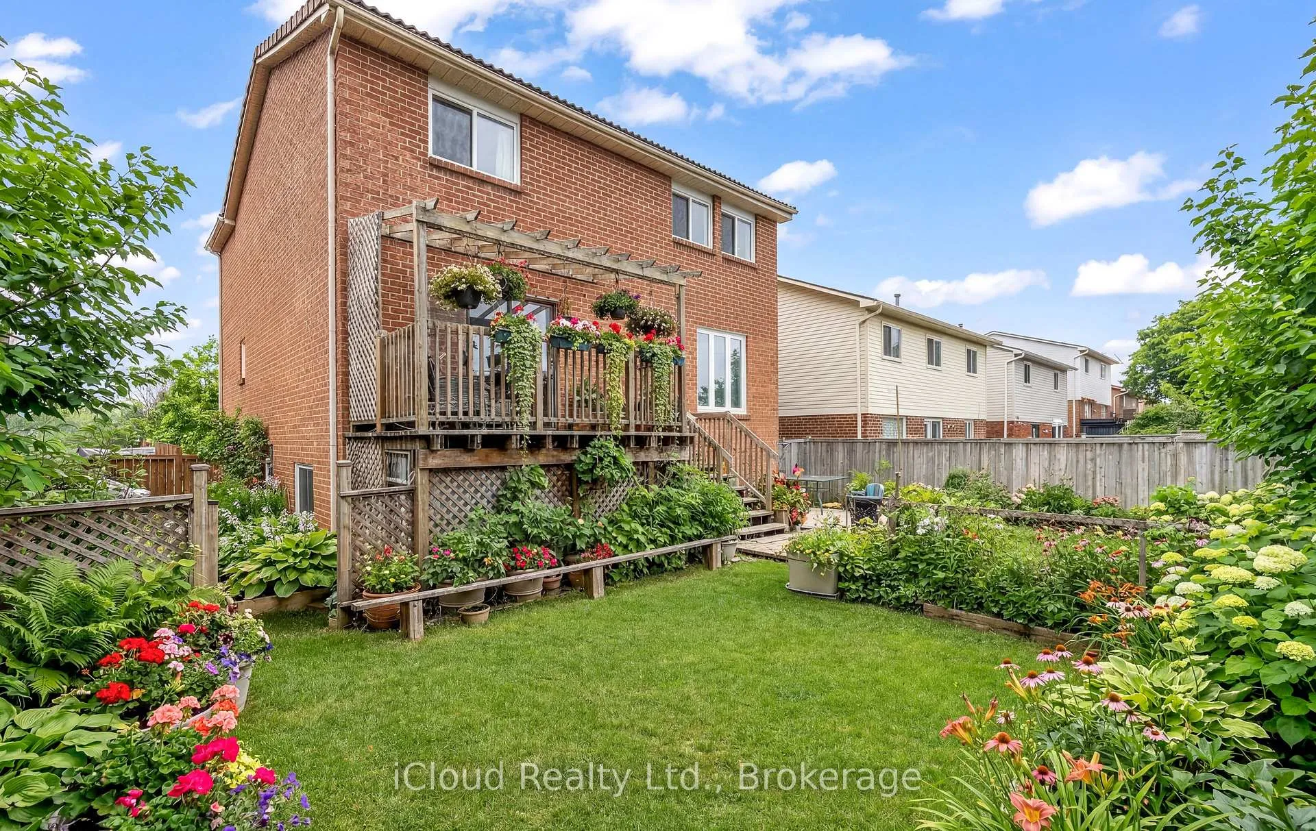 Photo 27 of 595 Clover Park Crescent, Milton, Bronte Meadows — HOMEH