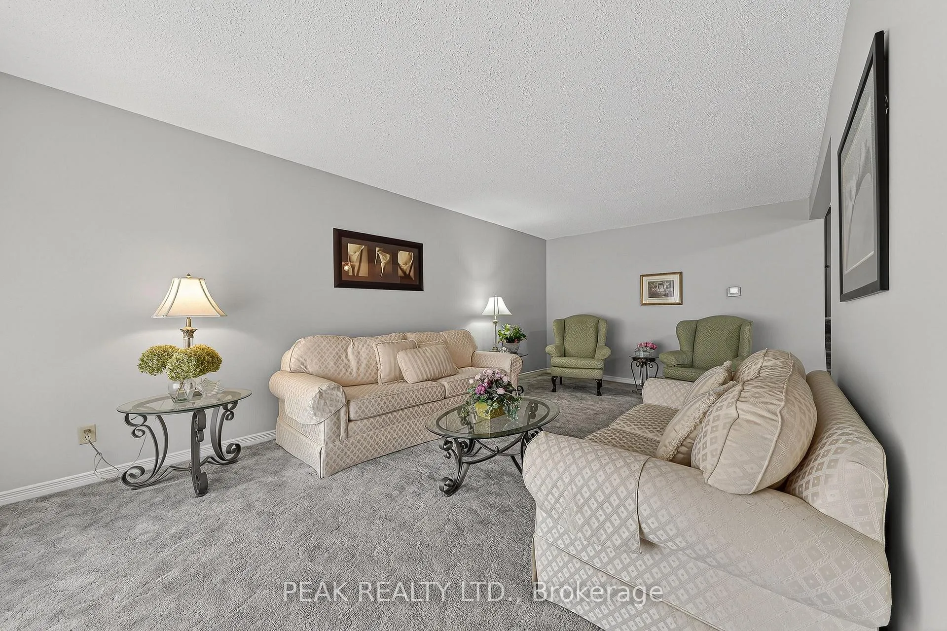 Photo 6 of 229 Laurentian Drive, Kitchener — HOMEH