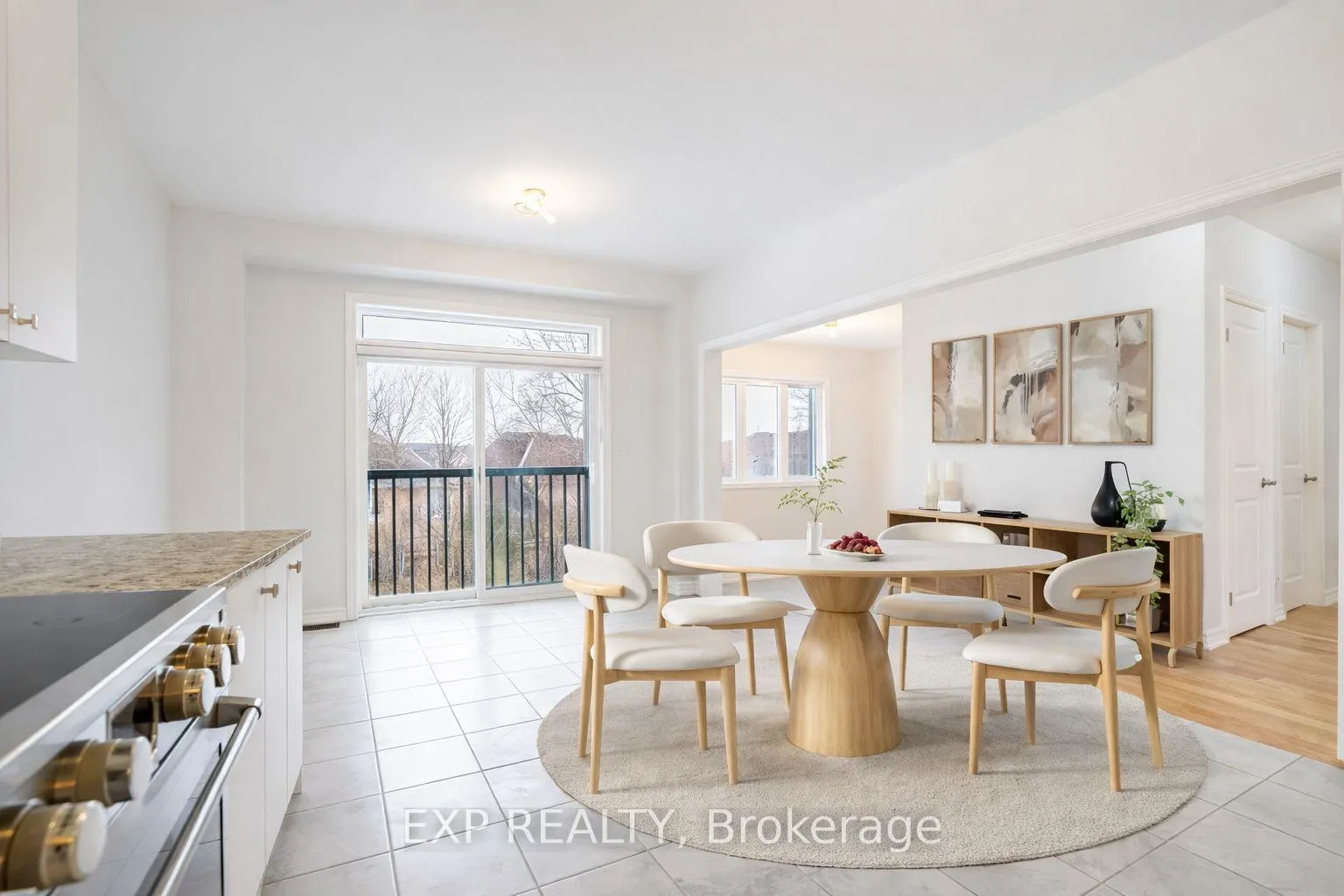 Photo 15 of 51 Ahchie Court, Vaughan, Patterson — HOMEH