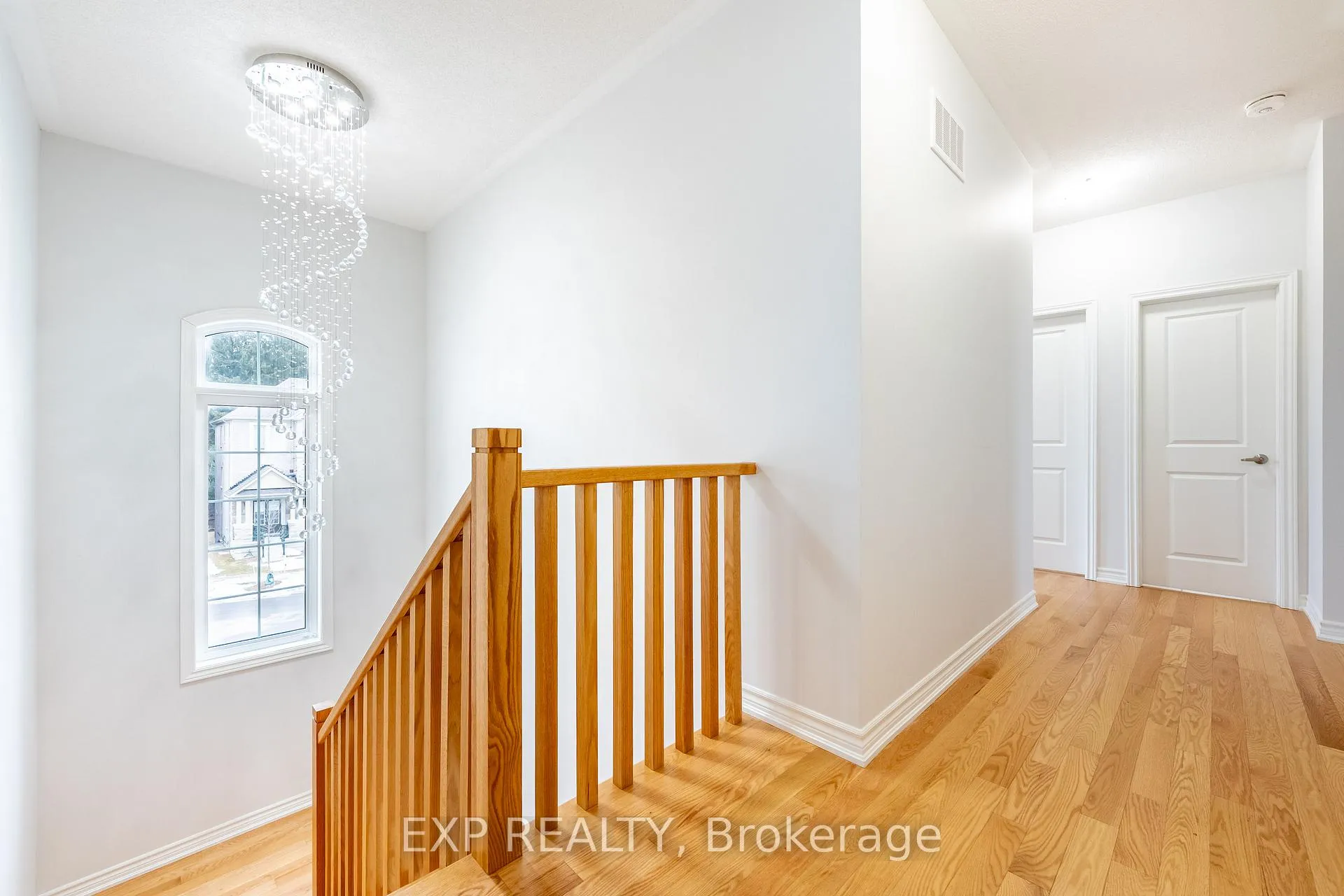 Photo 25 of 51 Ahchie Court, Vaughan, Patterson — HOMEH
