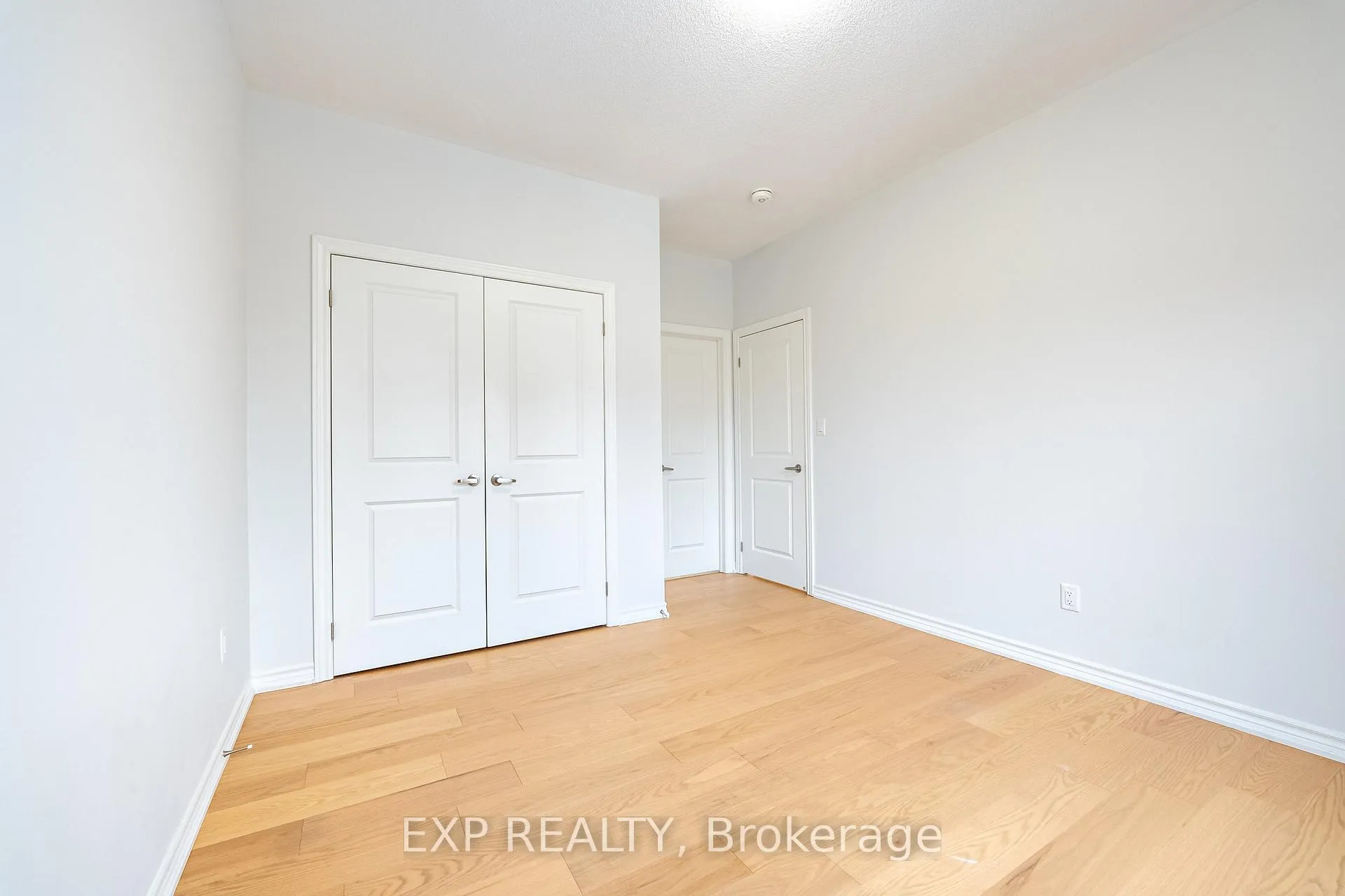 Photo 30 of 51 Ahchie Court, Vaughan, Patterson — HOMEH