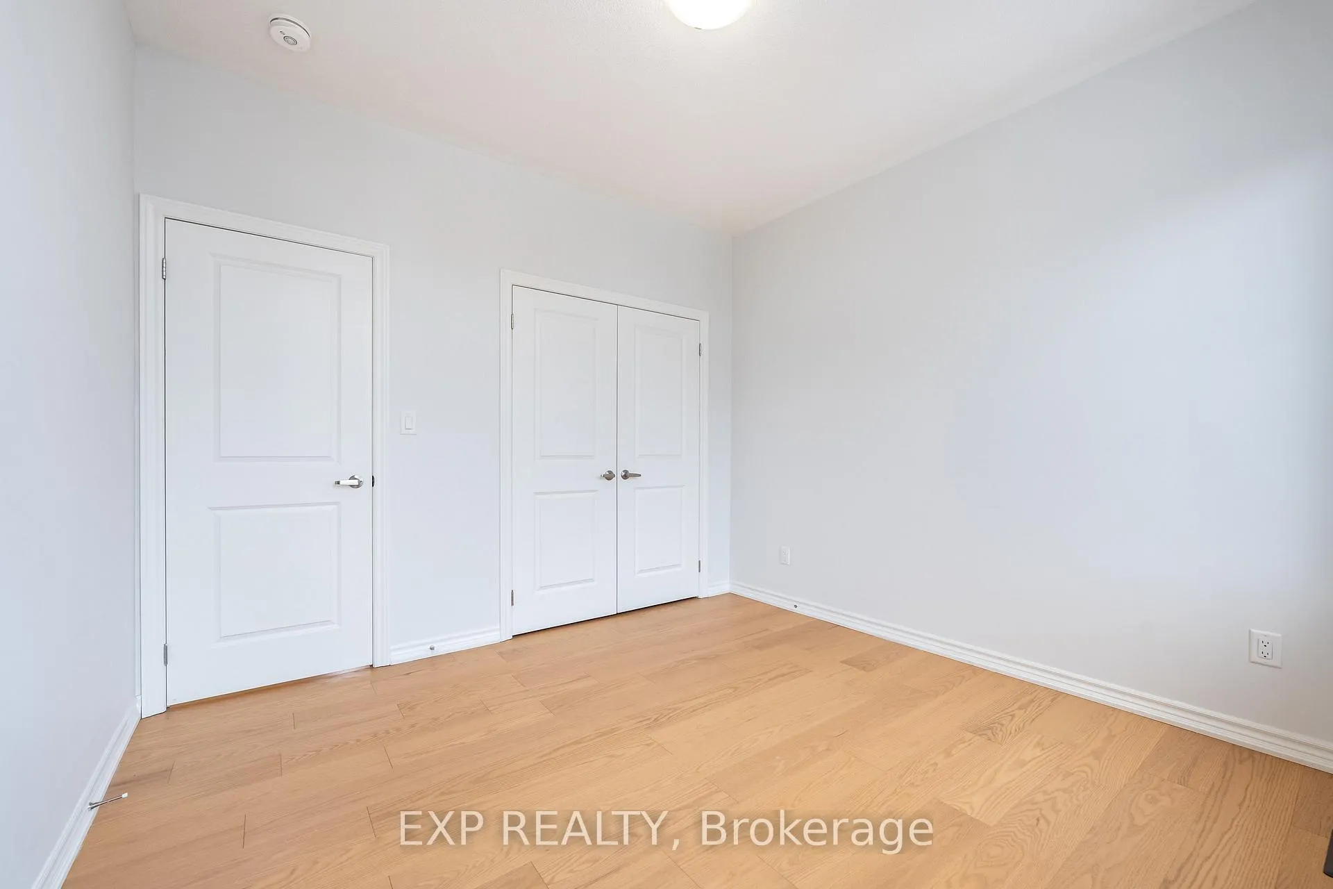 Photo 33 of 51 Ahchie Court, Vaughan, Patterson — HOMEH