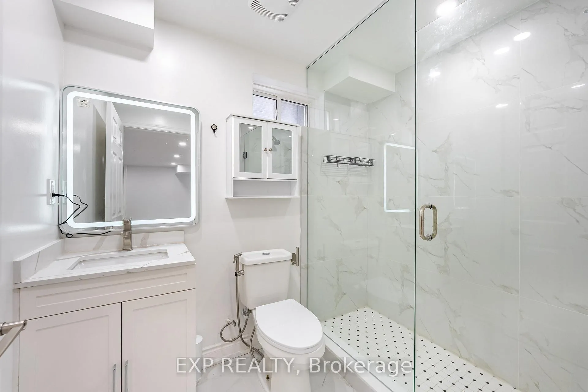 Photo 36 of 51 Ahchie Court, Vaughan, Patterson — HOMEH