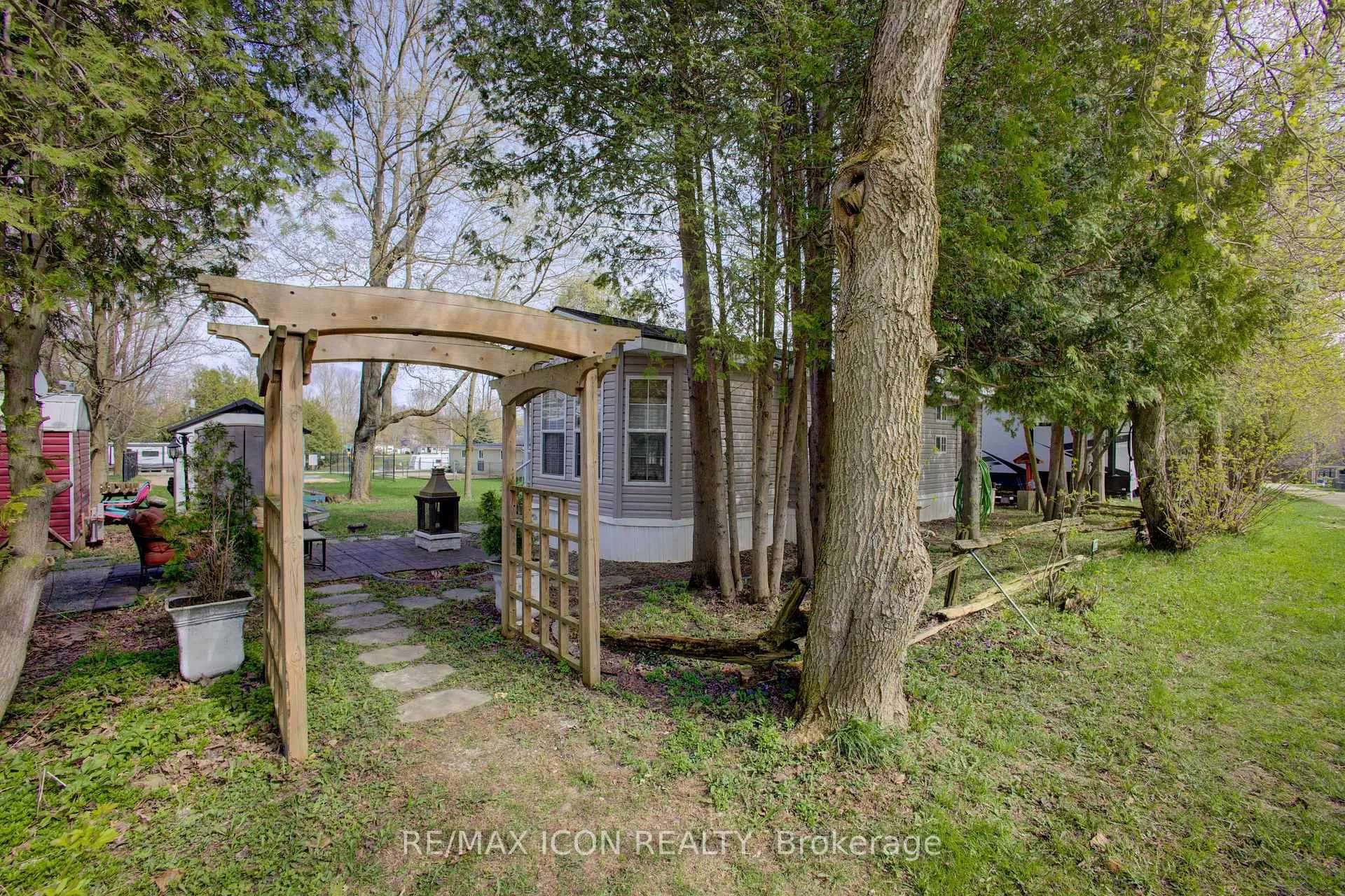 Photo 2 of 8 Maple E, Wellington North, Rural Wellington North — HOMEH