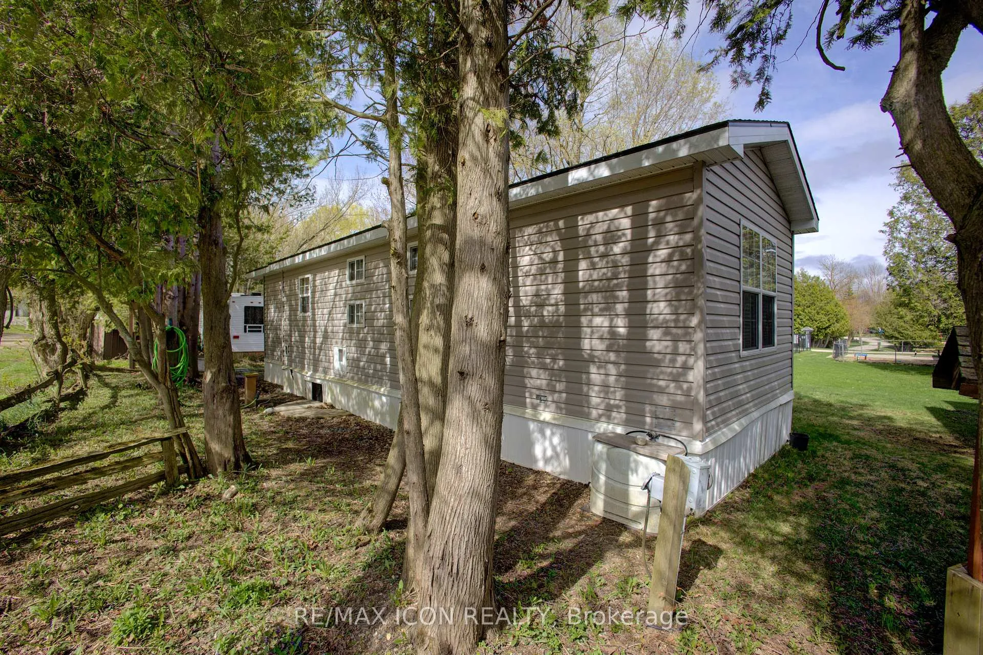 Photo 4 of 8 Maple E, Wellington North, Rural Wellington North — HOMEH