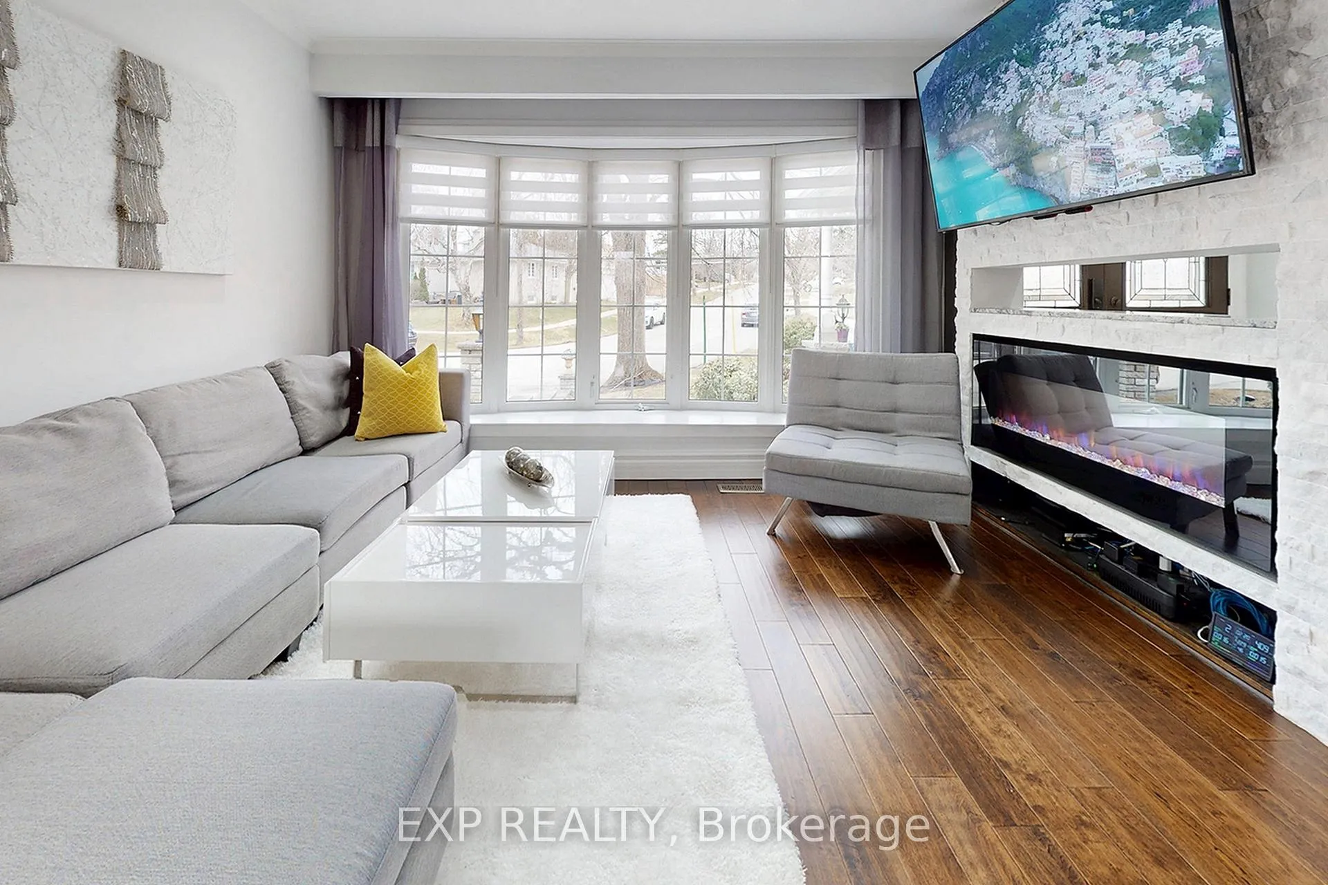 Photo 6 of 25 Mcmanus Road, Etobicoke, Kingsview Village-The Westway — HOMEH