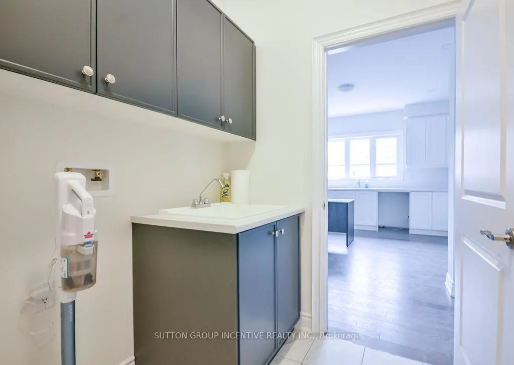 Photo 11 of 10 Cottonwood Street, Springwater, Rural Springwater — HOMEH