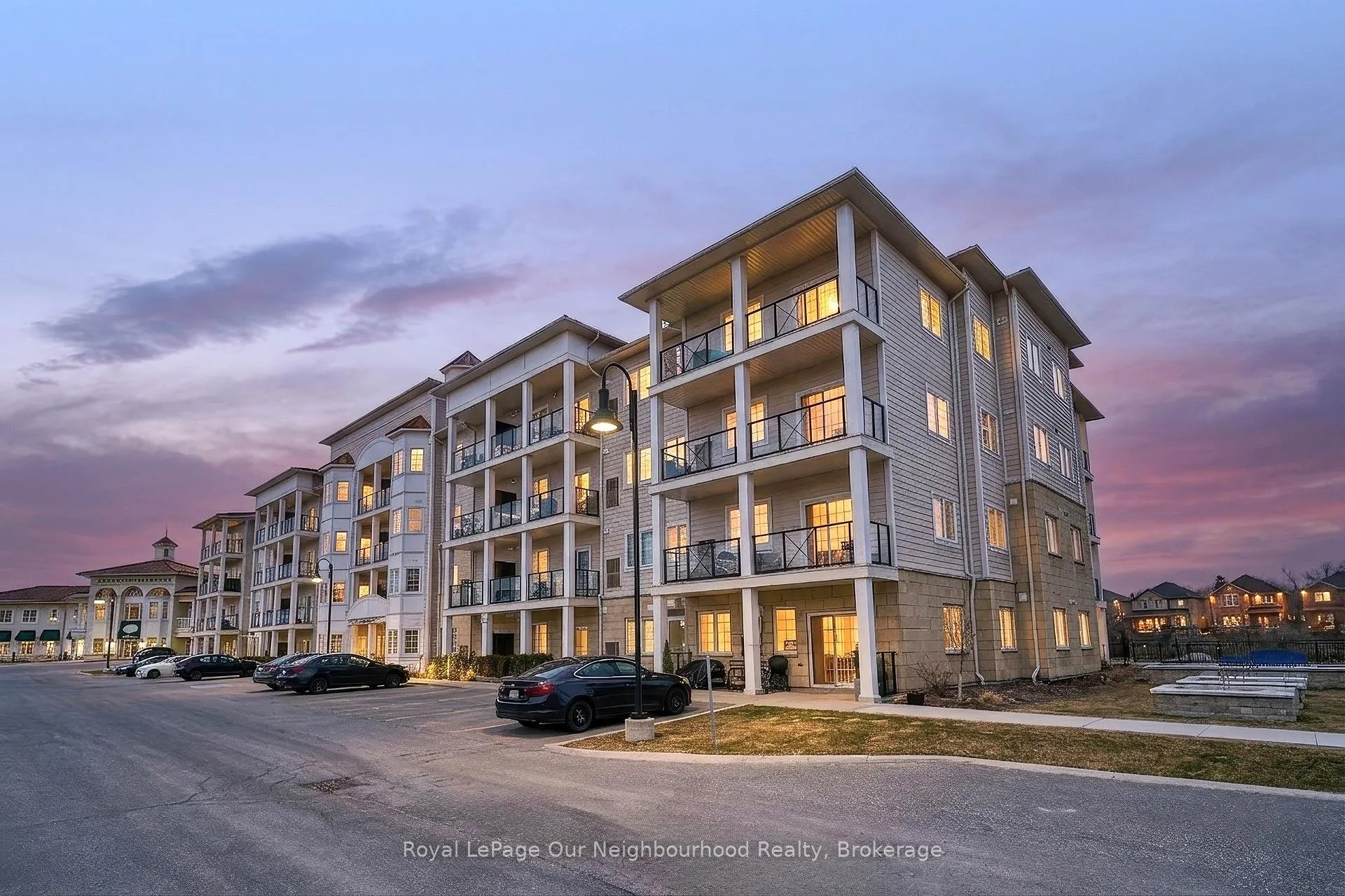 Photo 2 of Unit 309, 80 Shipway Avenue, Clarington, Newcastle — HOMEH