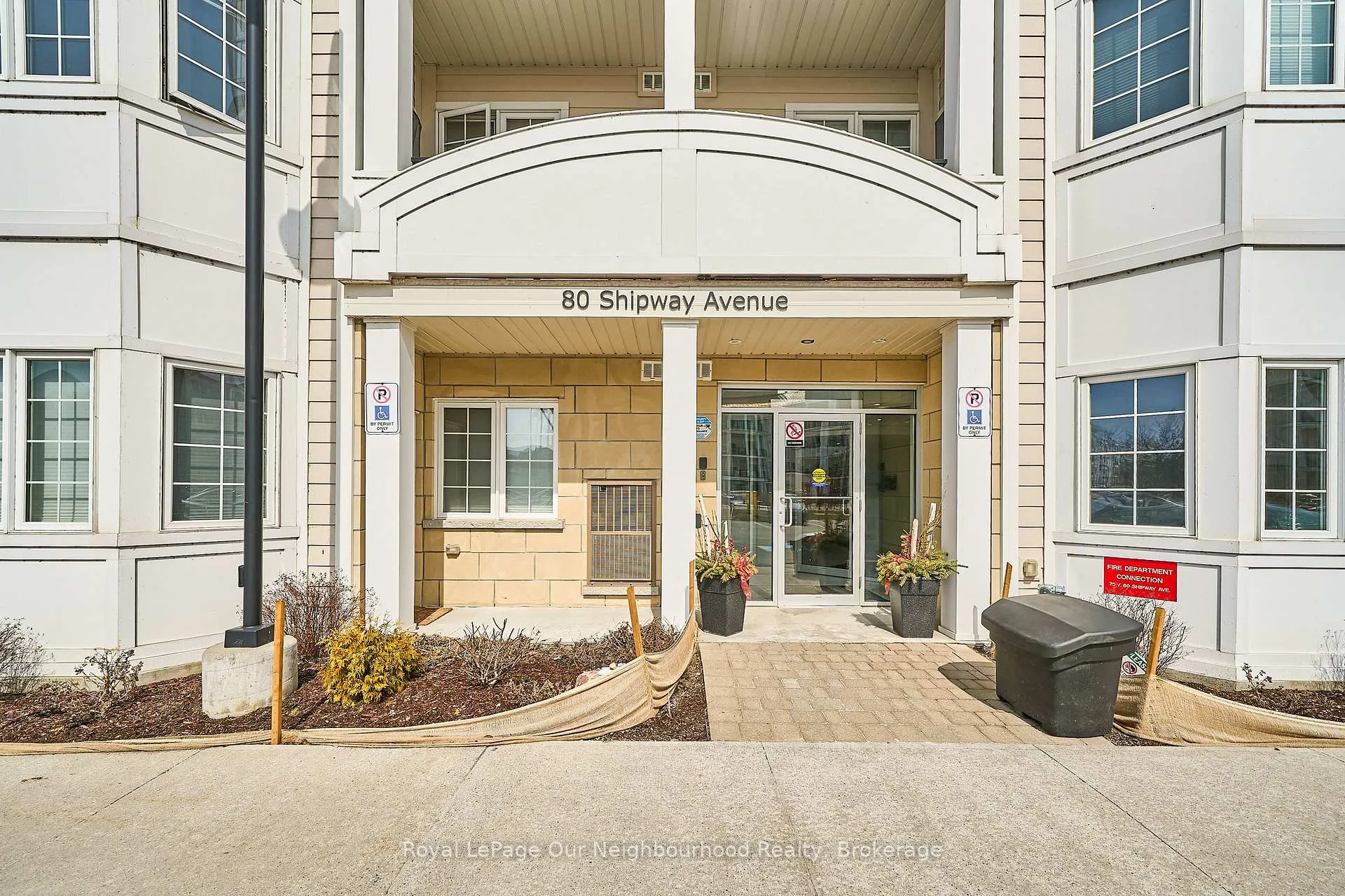 Photo 3 of Unit 309, 80 Shipway Avenue, Clarington, Newcastle — HOMEH