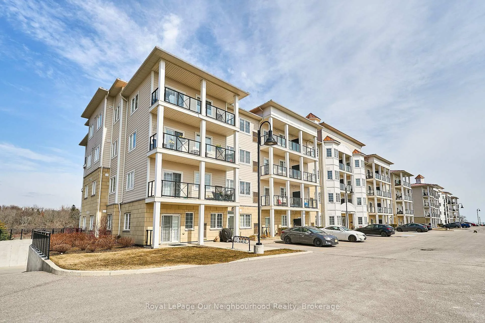 Photo 7 of Unit 309, 80 Shipway Avenue, Clarington, Newcastle — HOMEH