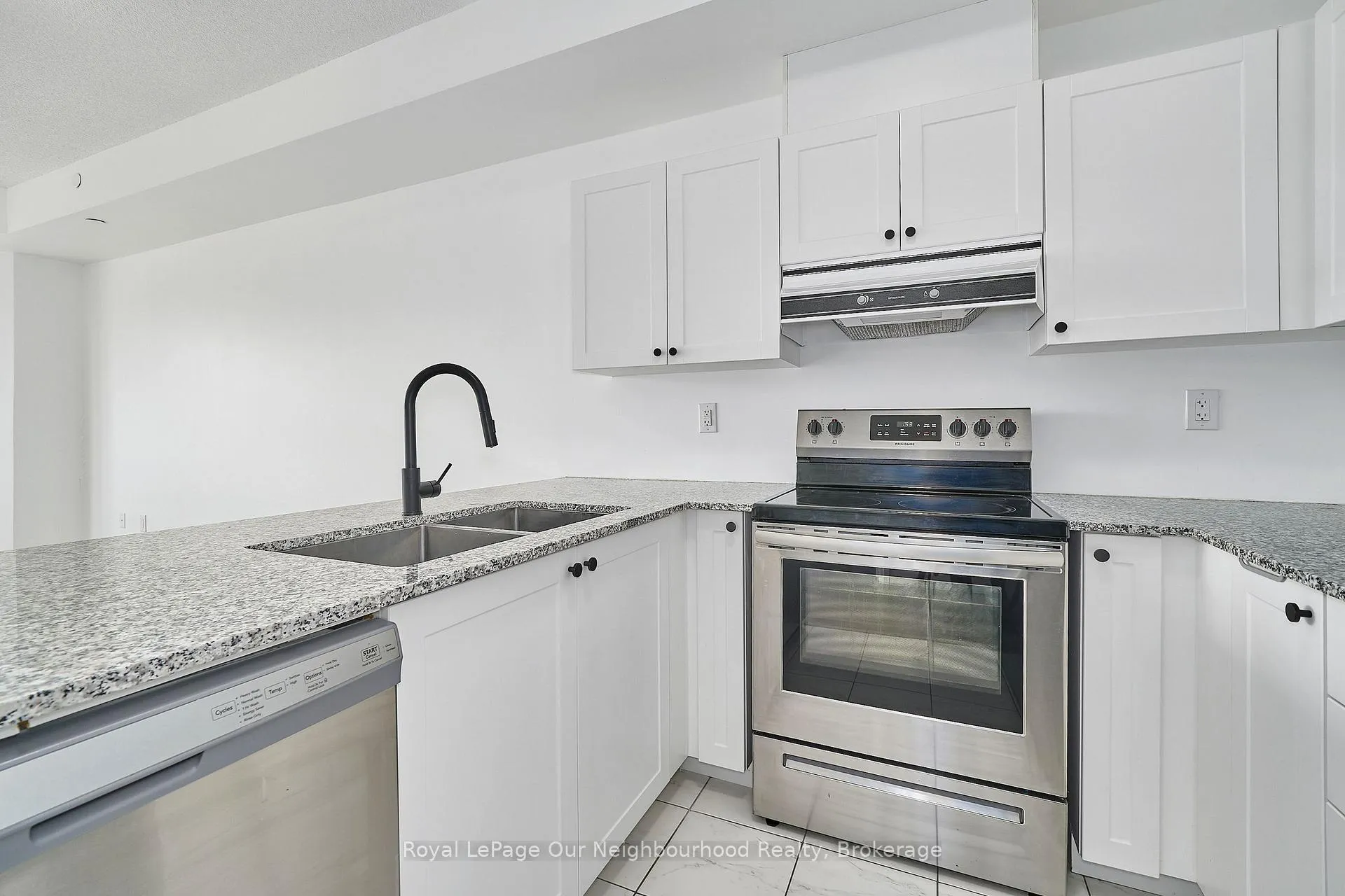 Photo 31 of Unit 309, 80 Shipway Avenue, Clarington, Newcastle — HOMEH