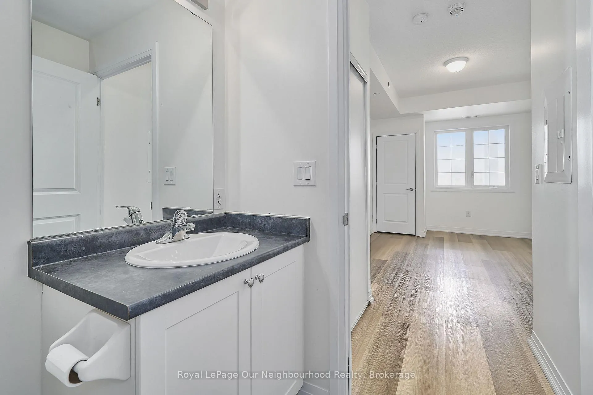 Photo 47 of Unit 309, 80 Shipway Avenue, Clarington, Newcastle — HOMEH