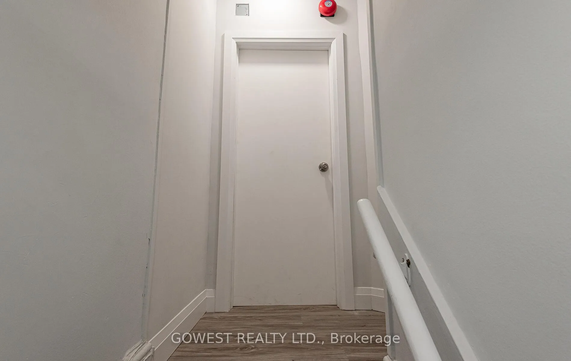 Photo 6 of Unit 2, 312 Quebec Avenue, Toronto, High Park North — HOMEH