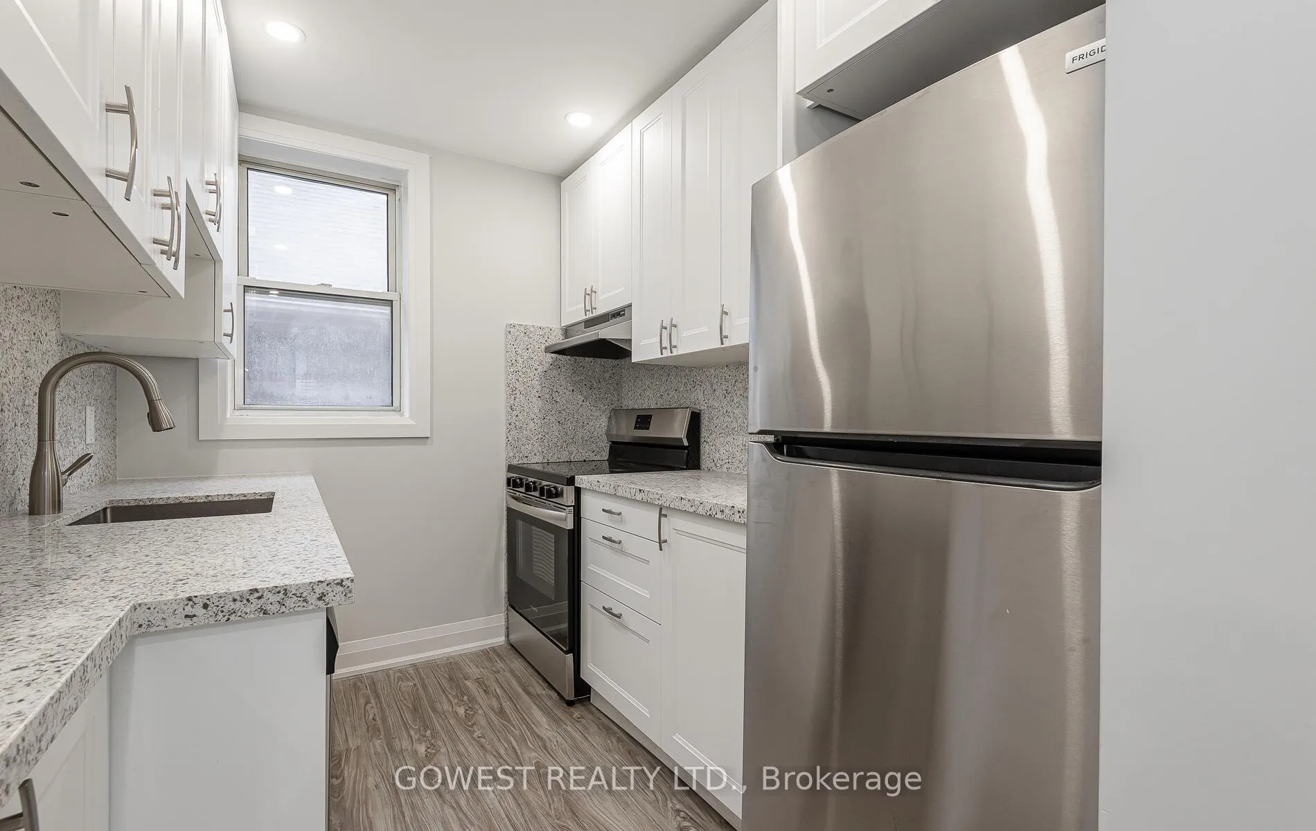 Photo 12 of Unit 2, 312 Quebec Avenue, Toronto, High Park North — HOMEH