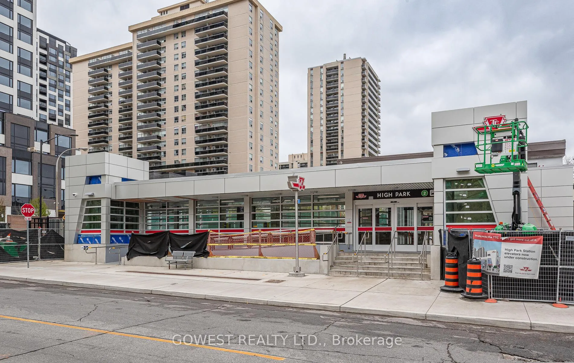 Photo 27 of Unit 2, 312 Quebec Avenue, Toronto, High Park North — HOMEH