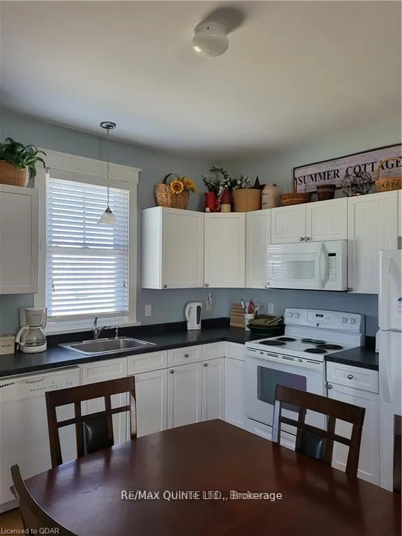 Photo 10 of Unit 34, 27 Butternut Lane, Prince Edward County, Athol Ward — HOMEH
