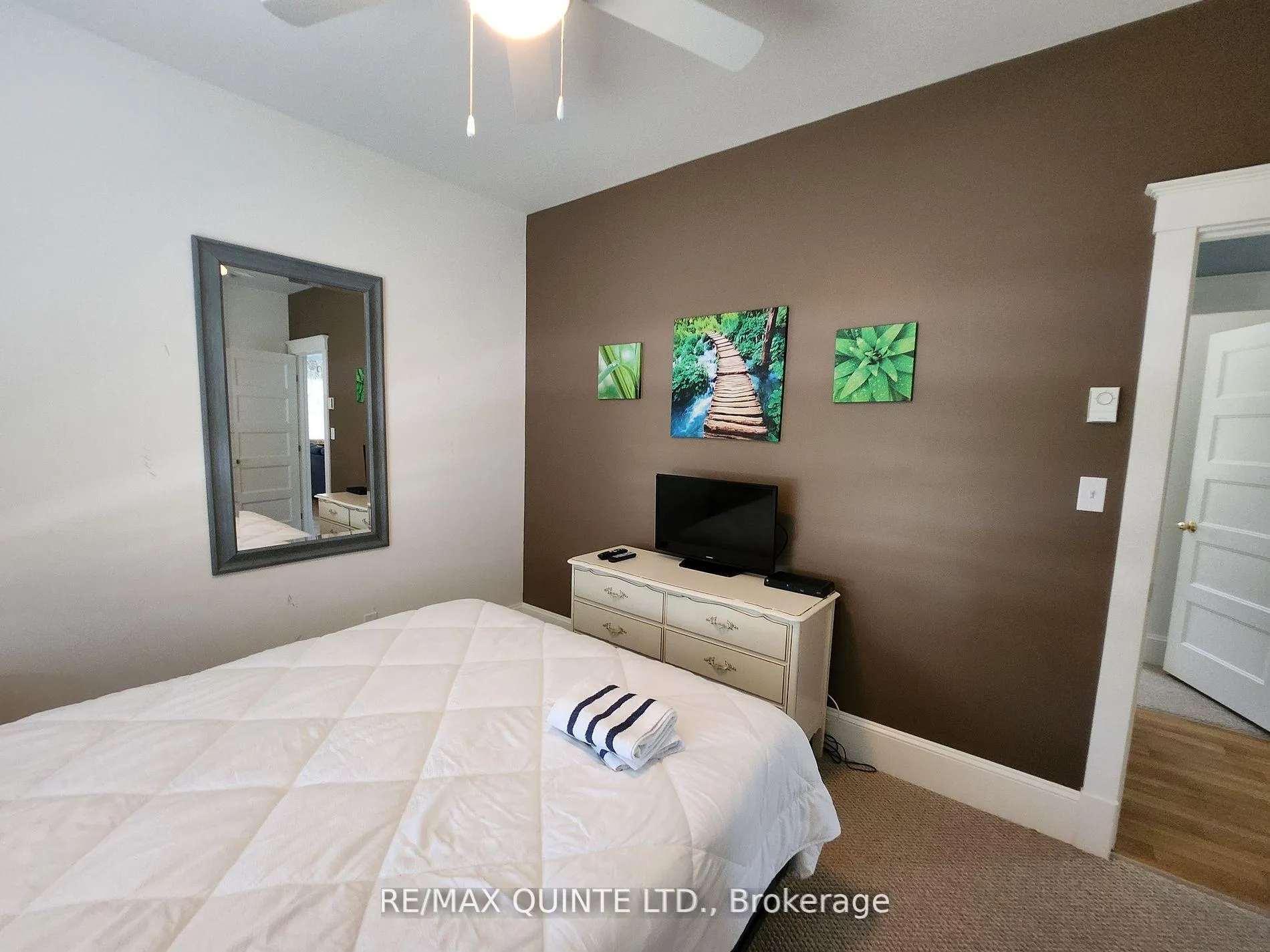 Photo 16 of Unit 34, 27 Butternut Lane, Prince Edward County, Athol Ward — HOMEH