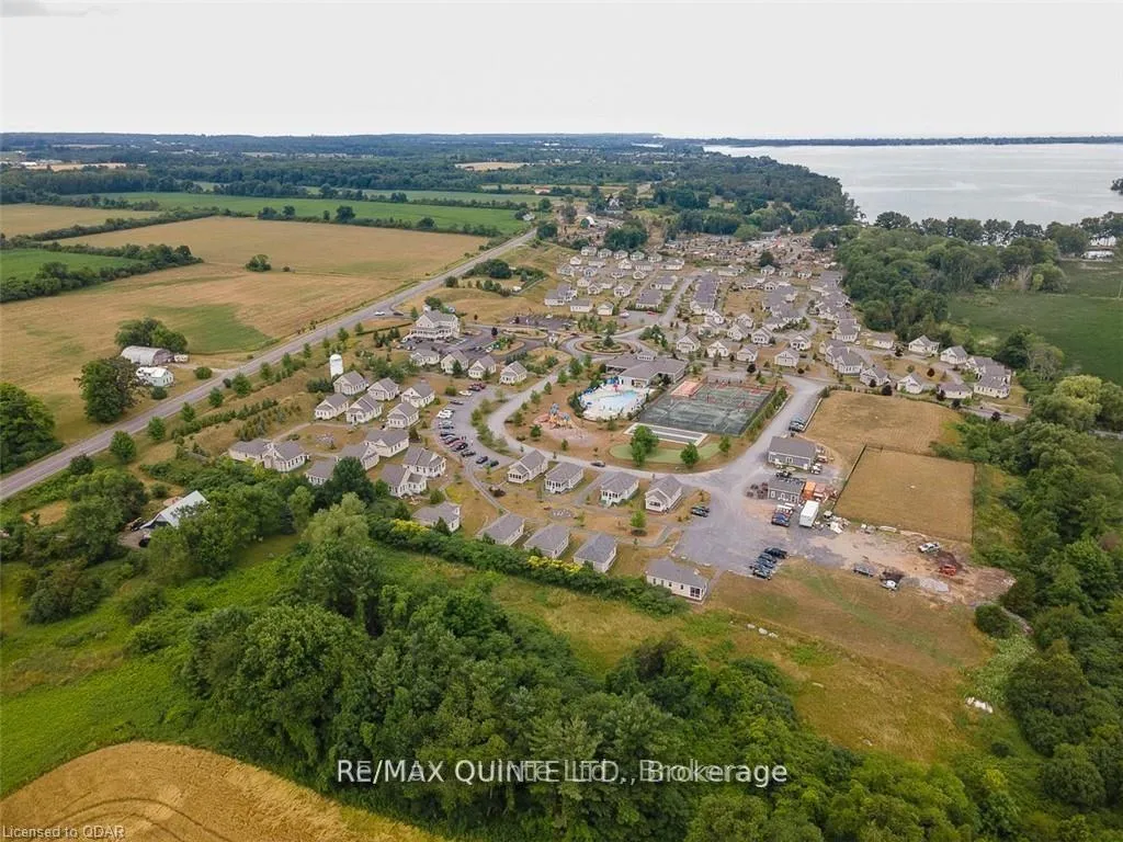 Photo 24 of Unit 34, 27 Butternut Lane, Prince Edward County, Athol Ward — HOMEH
